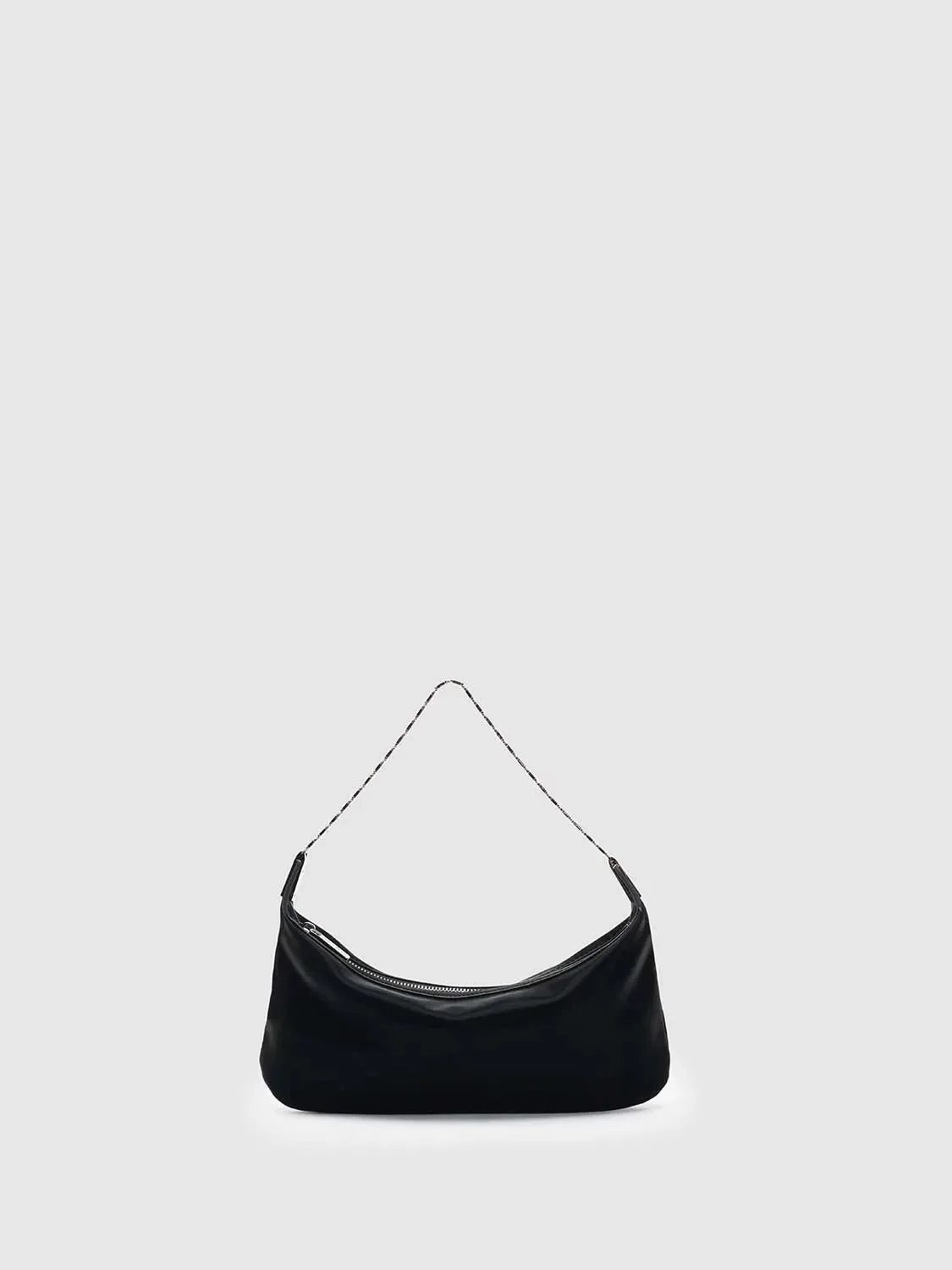 19147-crescent-minimalist-black-chain-link-shoulder-bag-2.webp Crescent Minimalist Black Chain Link Shoulder Bag