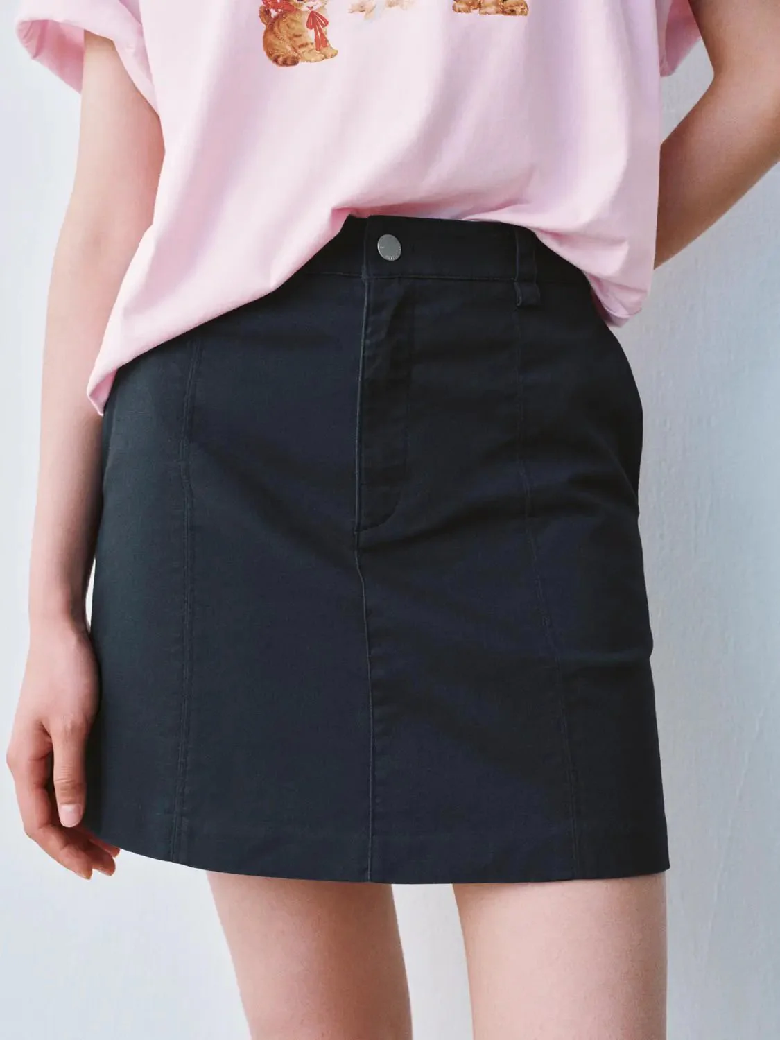 19162-timeless-cotton-seamed-a-line-mini-skirts-5.webp Timeless Cotton Seamed A-Line Mini Skirts