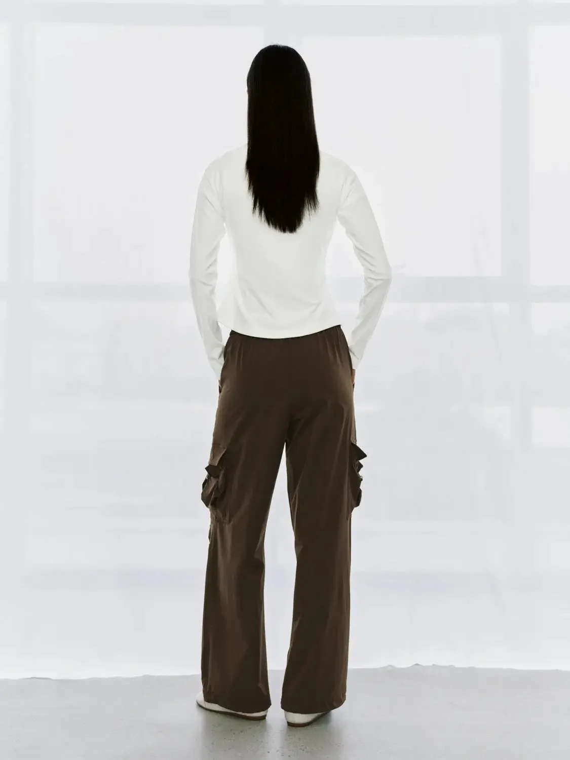 19220-drawstring-wide-leg-cargo-relaxed-utility-pants-4.webp Drawstring Wide Leg Cargo Relaxed Utility Pants
