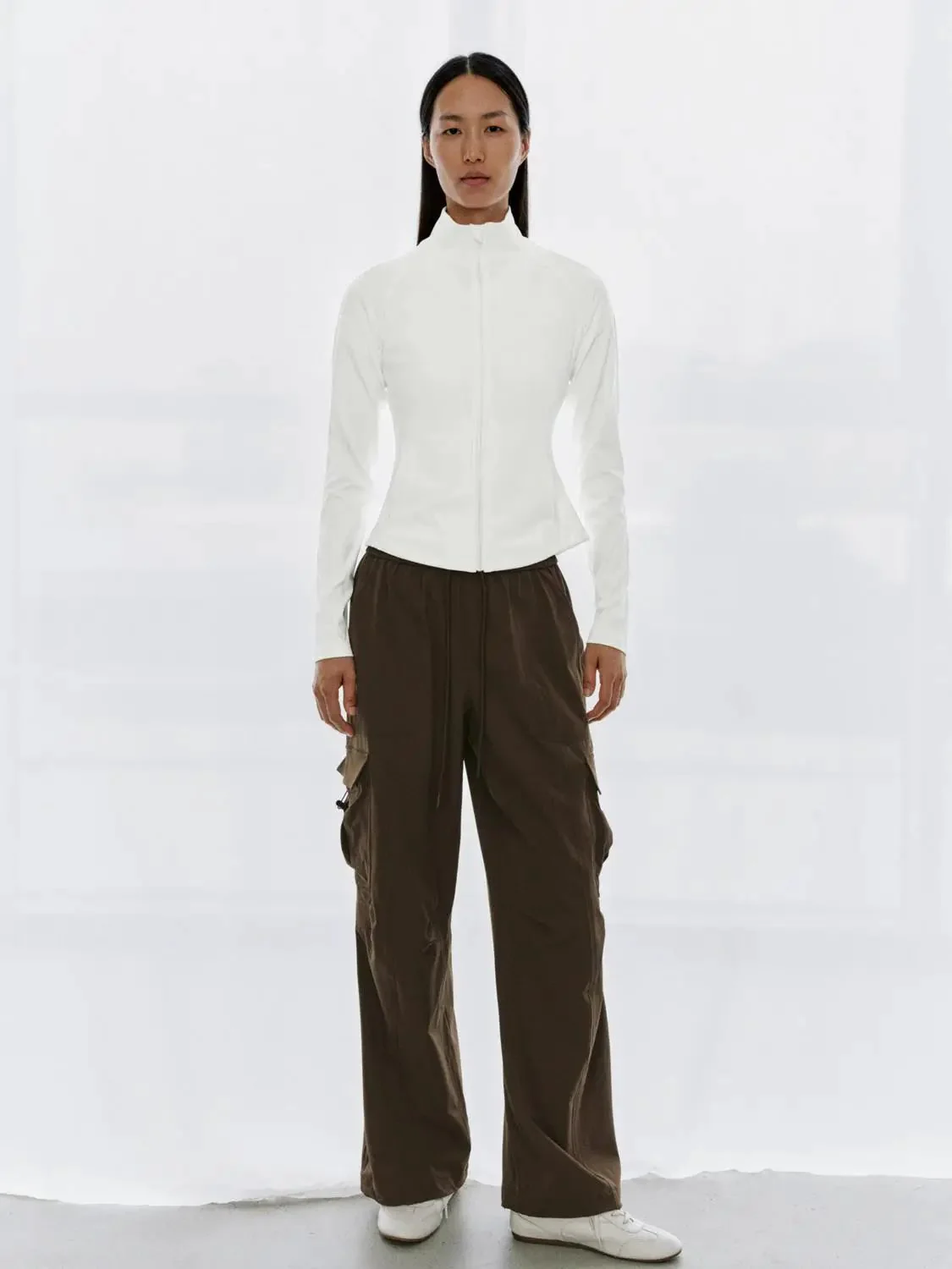 19220-drawstring-wide-leg-cargo-relaxed-utility-pants-7.webp Drawstring Wide Leg Cargo Relaxed Utility Pants