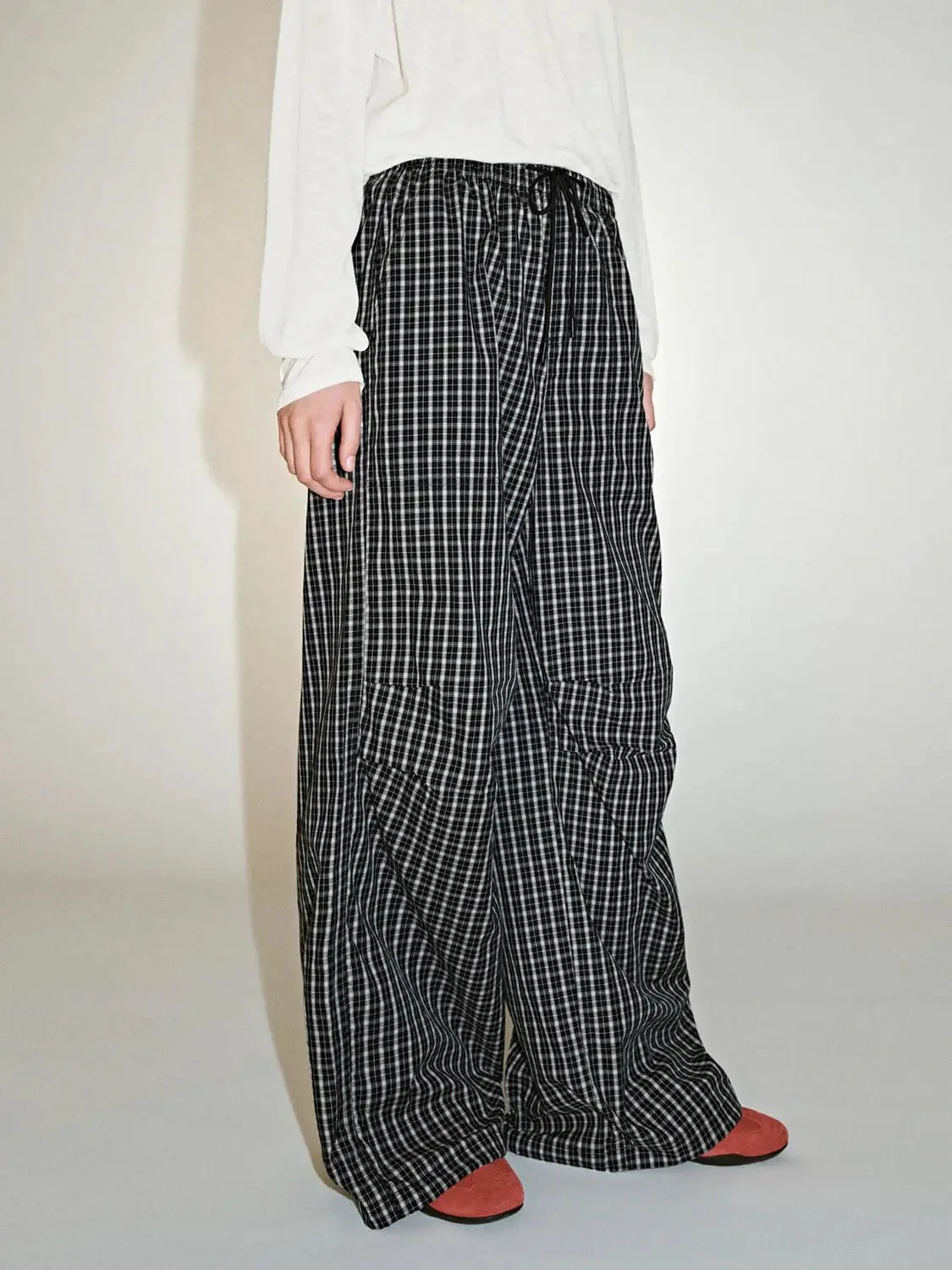 19268-cotton-contrast-check-drawstring-wide-leg-pants-11.webp Cotton Contrast Check Drawstring Wide Leg Pants