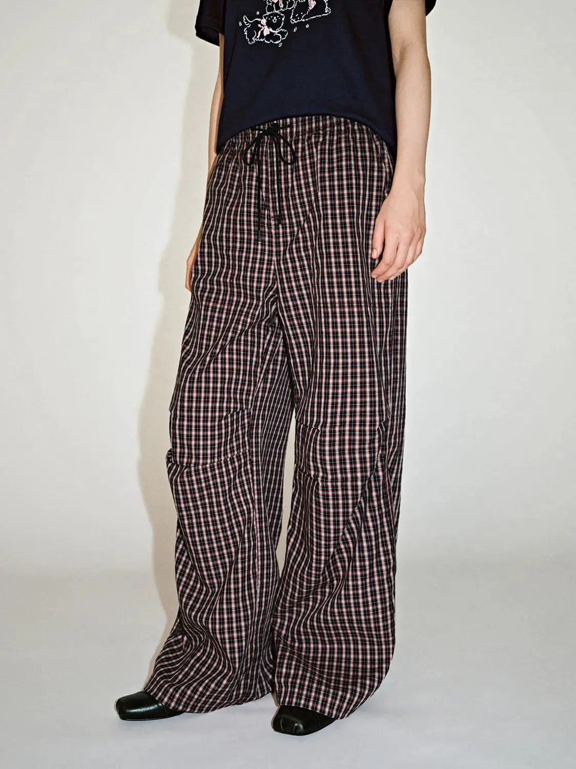 19268-cotton-contrast-check-drawstring-wide-leg-pants-3.webp Cotton Contrast Check Drawstring Wide Leg Pants