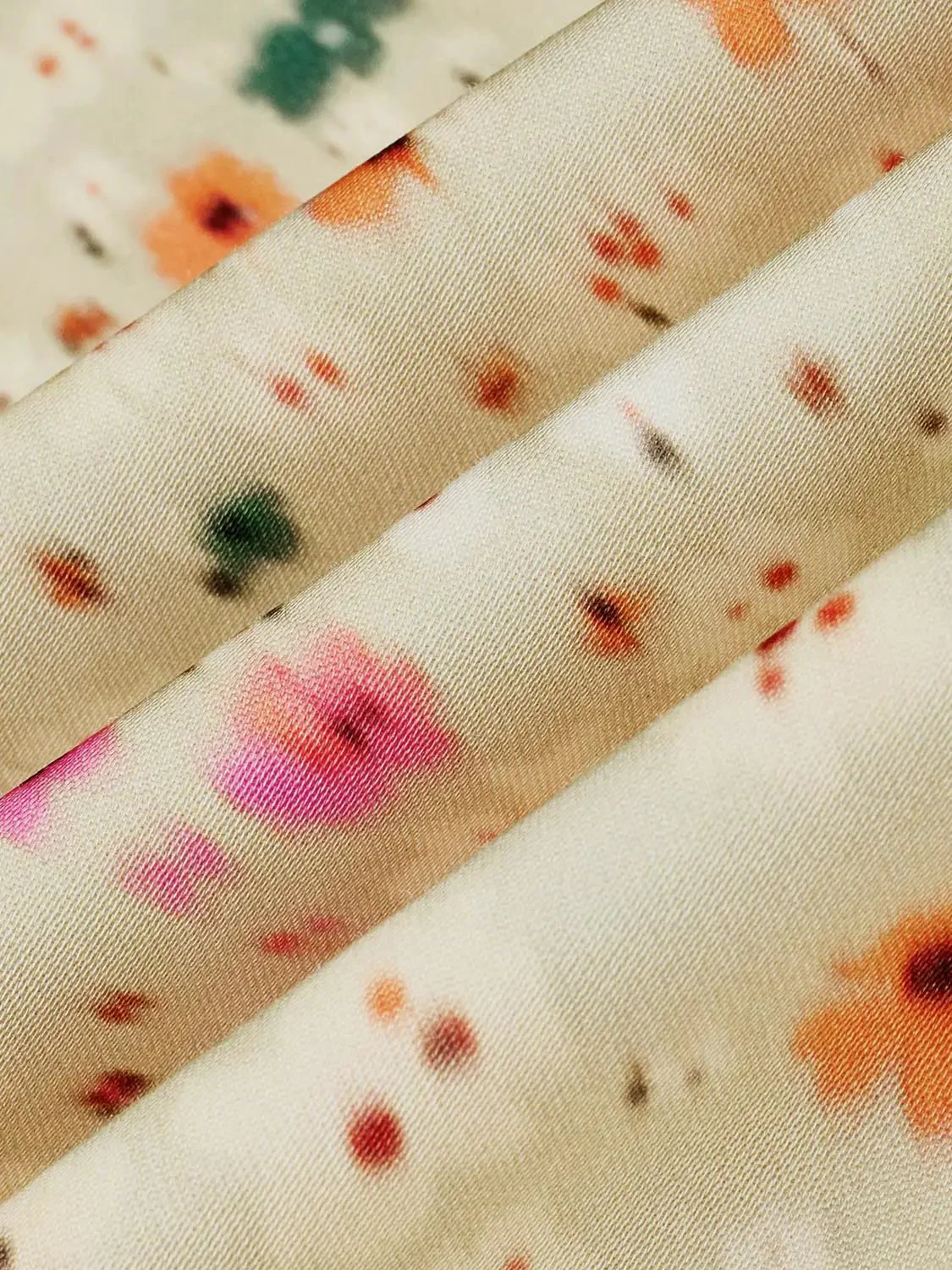 19386-floral-printed-fishtail-viscose-midi-skirt-8.webp Floral Printed Fishtail Viscose Midi Skirt