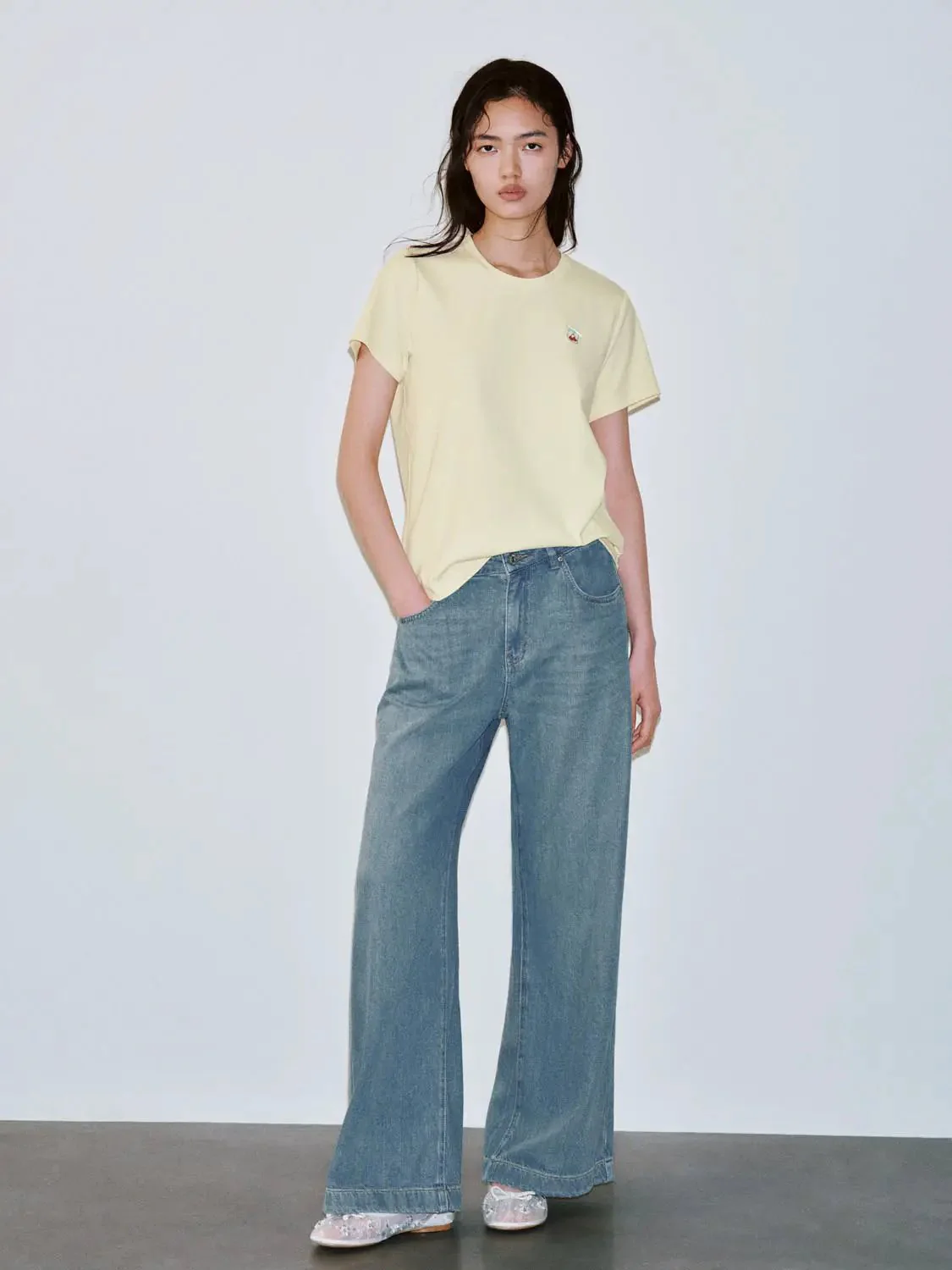 19430-casual-cotton-crew-neck-bow-detail-t-shirt-4.webp Casual Cotton Crew Neck Bow Detail T Shirt
