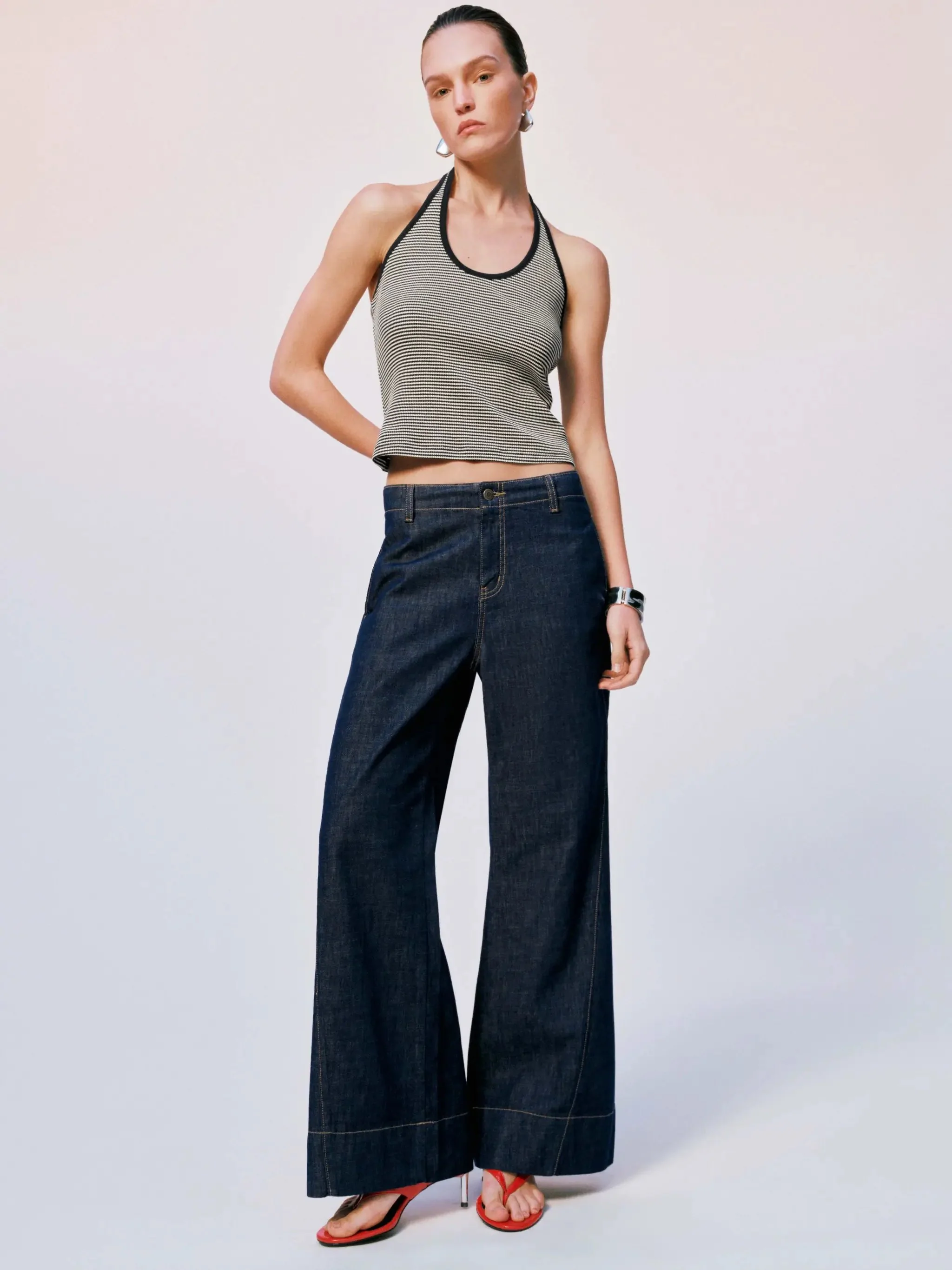 19510-contrast-striped-cotton-blend-halter-neck-tank-top-5.webp Contrast Striped Cotton Blend Halter Neck Tank Top