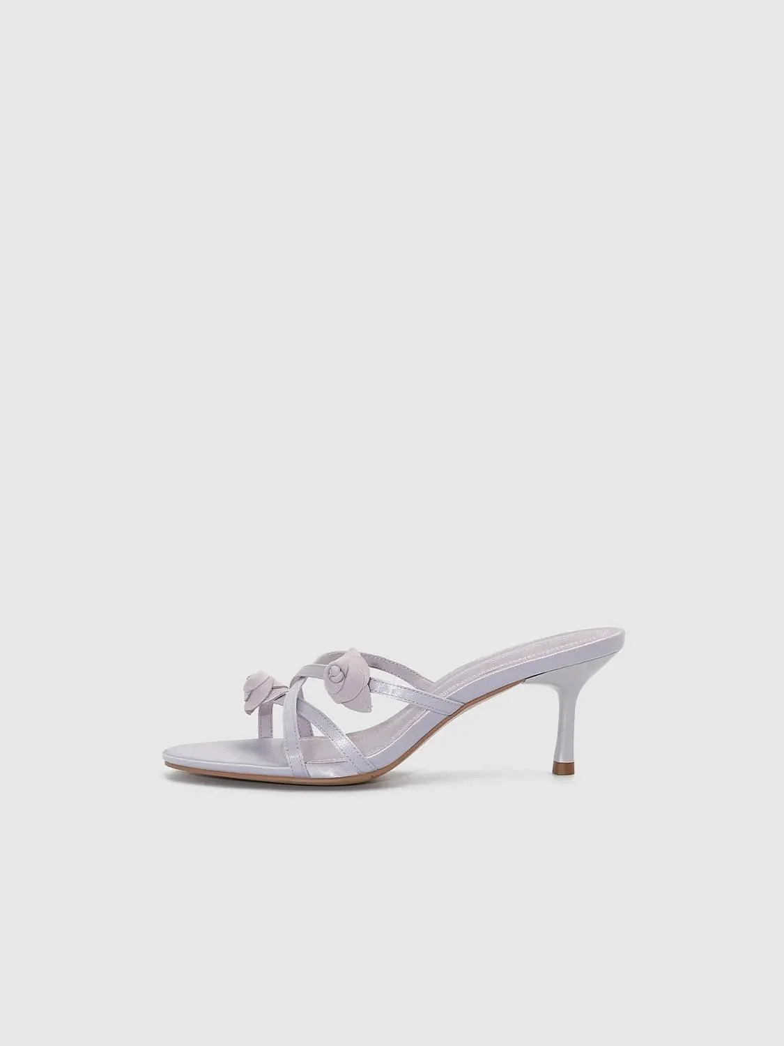 19528-floral-embellished-fabric-upper-heeled-slippers-2.webp Floral Embellished Fabric Upper Heeled Slippers