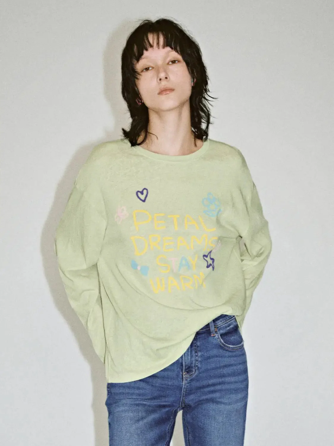 19537-petal-dreams-stay-warm-printed-cotton-blend-crew-neck-tee-9.webp Petal Dreams Stay Warm Printed Cotton Blend Crew Neck Tee