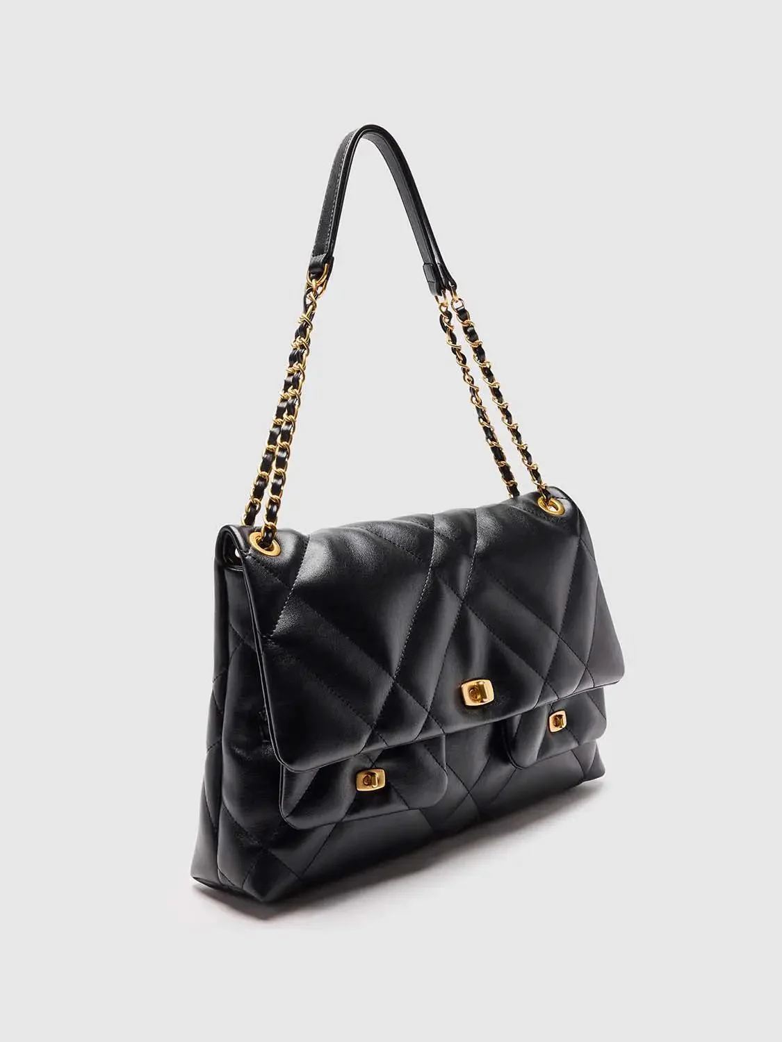 19542-diamond-quilted-chain-luxe-gold-tone-hardware-shoulder-bag-3.webp Diamond Quilted Chain Luxe Gold Tone Hardware Shoulder Bag
