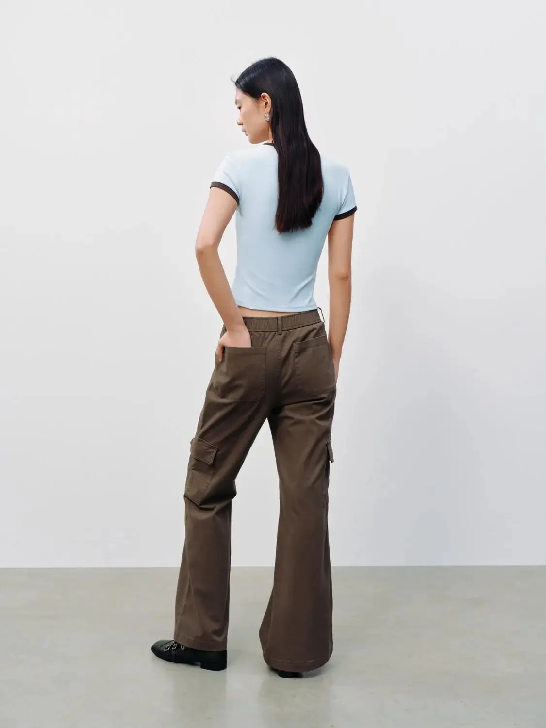 19552-radiant-cotton-lyocell-blend-contrast-trim-v-neck-t-shirt-22.webp Radiant Cotton Lyocell Blend Contrast Trim V-Neck T-Shirt