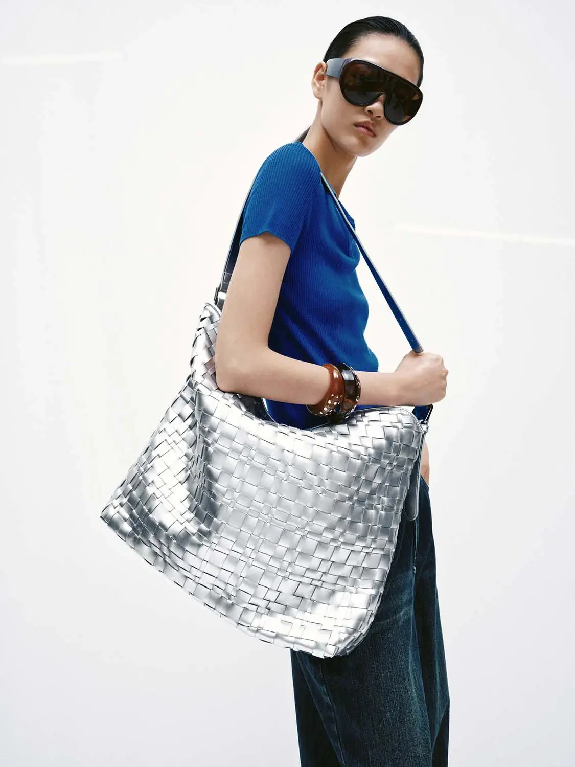 19608-faux-leather-woven-shoulder-bags-8.webp Faux Leather Woven Shoulder Bags