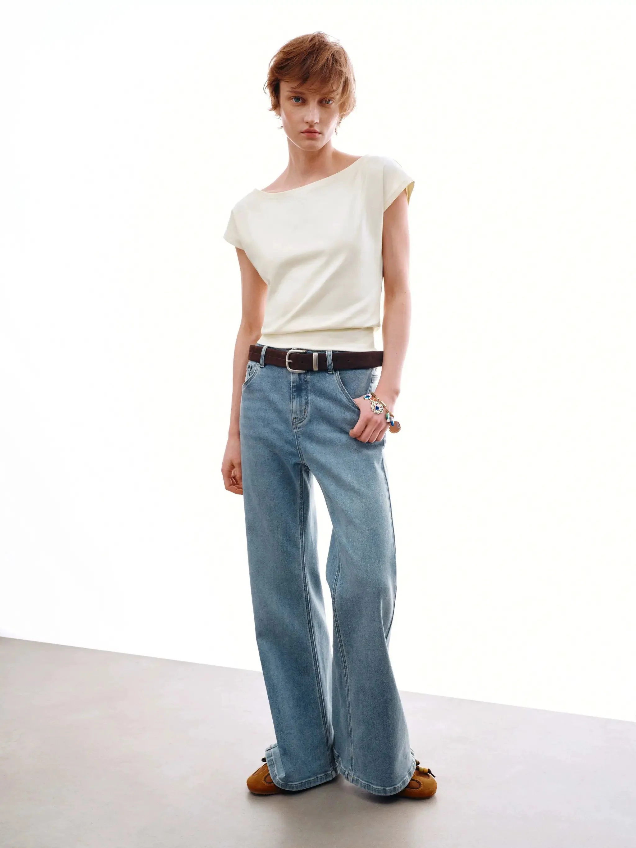 1966-one-shoulder-ruched-skinny-fit-t-shirts-women-casual-everyday-essential-stretch-4.webp One Shoulder Ruched Skinny Fit T-Shirts Women Casual Everyday Essential Stretch