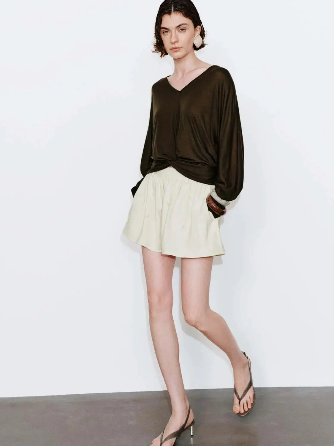 19691-lyocell-v-neck-twist-front-long-sleeve-top-4.webp Lyocell V-Neck Twist Front Long Sleeve Top