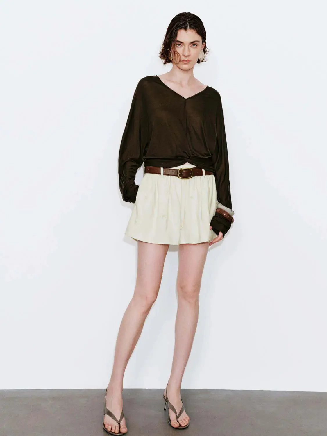 19691-lyocell-v-neck-twist-front-long-sleeve-top-5.webp Lyocell V-Neck Twist Front Long Sleeve Top