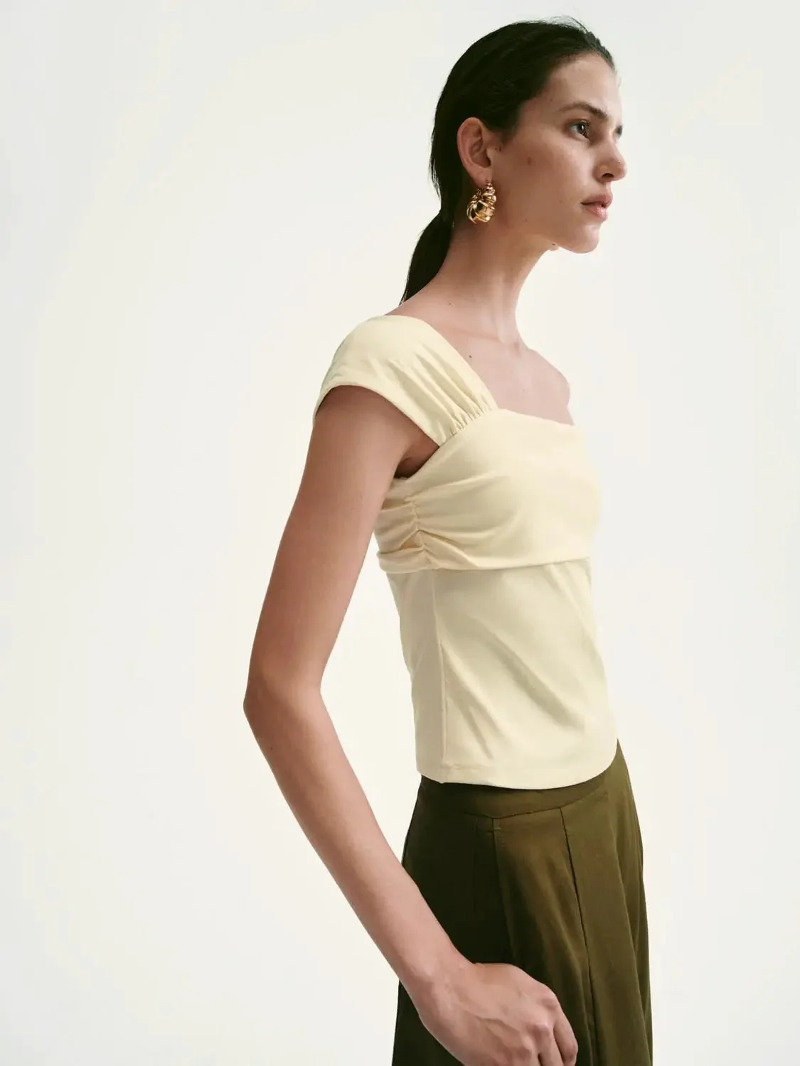 19697-asymmetric-one-shoulder-cotton-skinny-fit-t-shirts-2.webp Asymmetric One Shoulder Cotton Skinny Fit T Shirts
