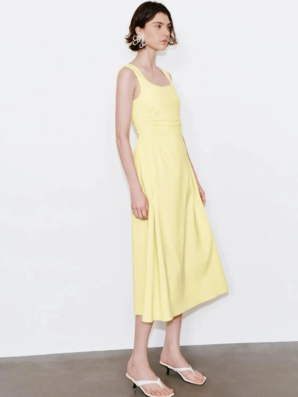 197-viscose-blend-u-neck-ruched-waist-a-line-midi-dresses-20.webp Viscose Blend U-Neck Ruched Waist A-Line Midi Dresses