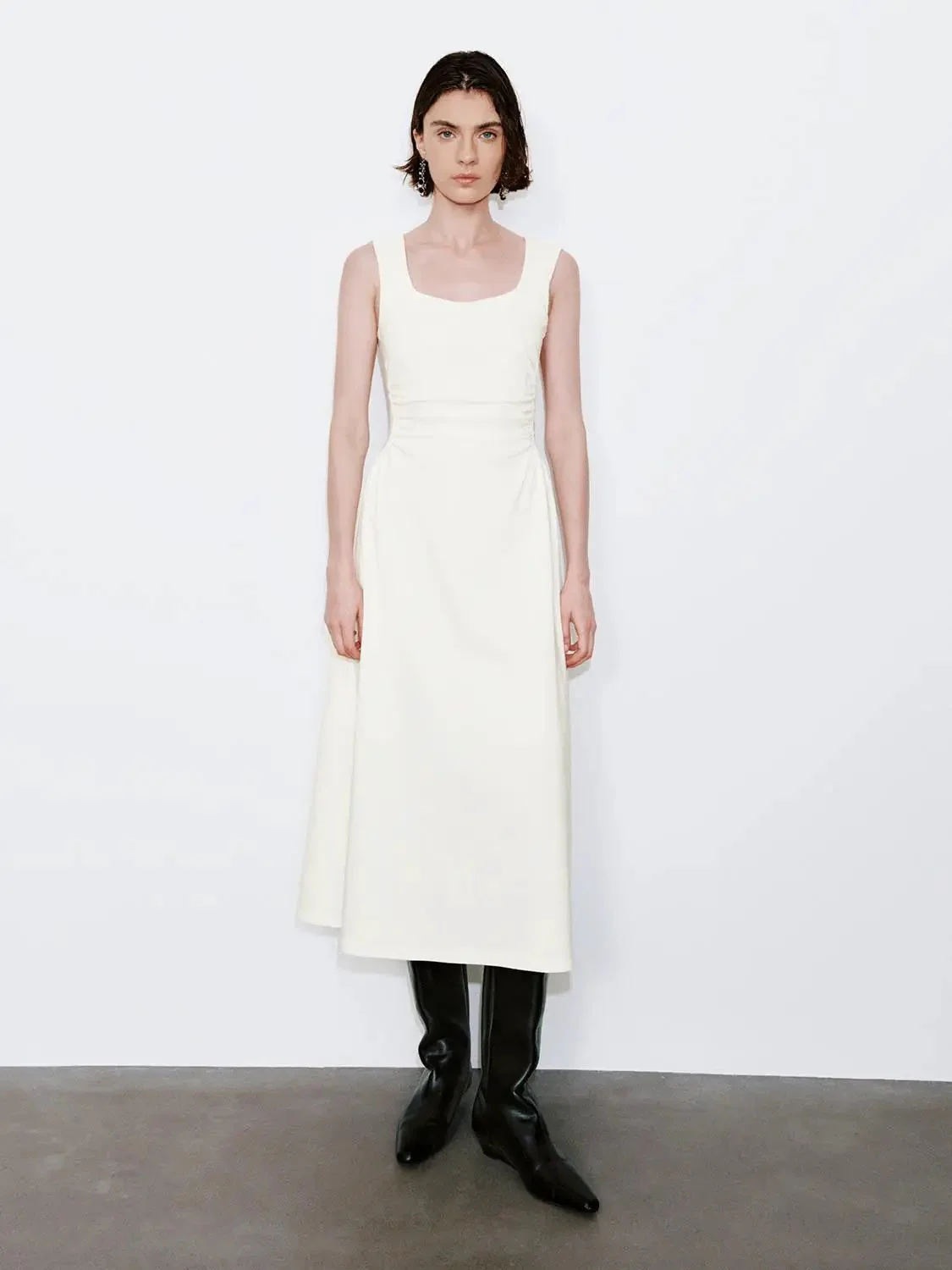 197-viscose-blend-u-neck-ruched-waist-a-line-midi-dresses-26.webp Viscose Blend U-Neck Ruched Waist A-Line Midi Dresses