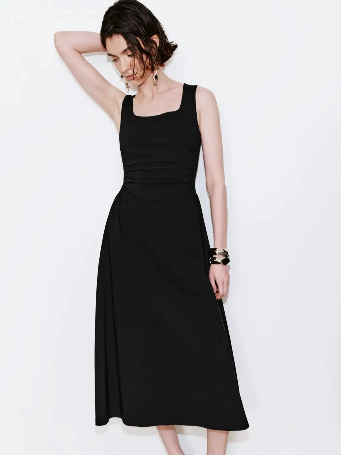197-viscose-blend-u-neck-ruched-waist-a-line-midi-dresses-6.webp Viscose Blend U-Neck Ruched Waist A-Line Midi Dresses