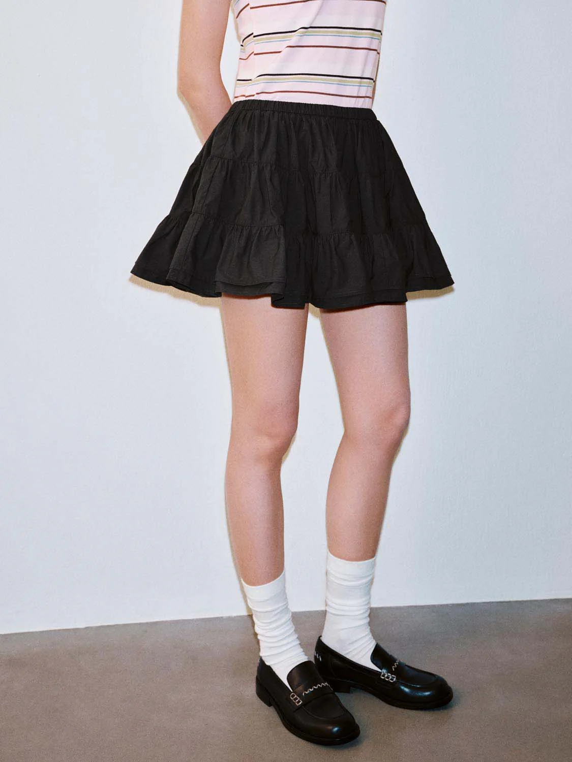 19702-shirring-detail-pull-on-mini-skirts-3.webp Shirring Detail Pull On Mini Skirts