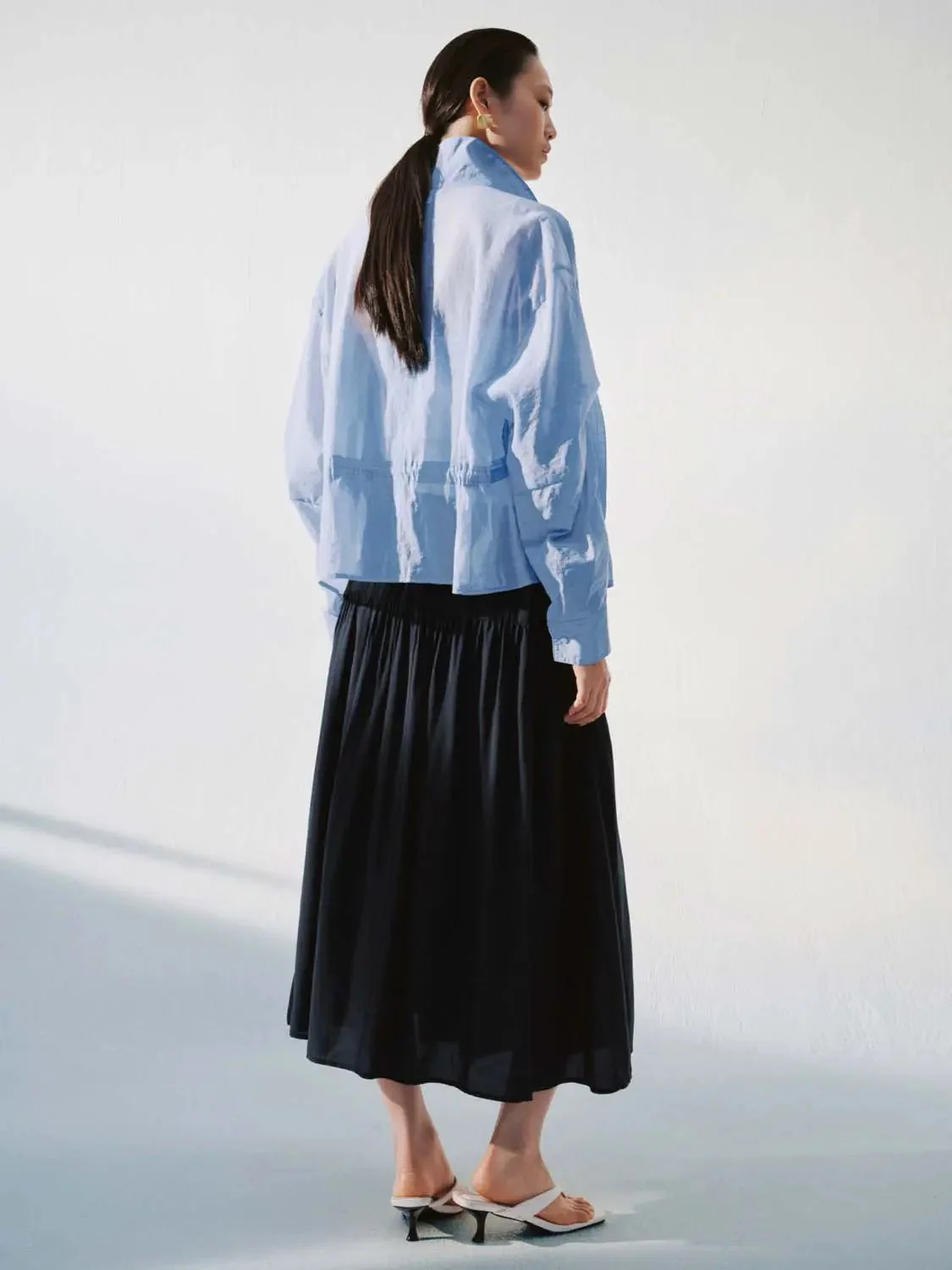 19731-turtleneck-pleat-detail-drawstring-jackets-5.webp Turtleneck Pleat Detail Drawstring Jackets