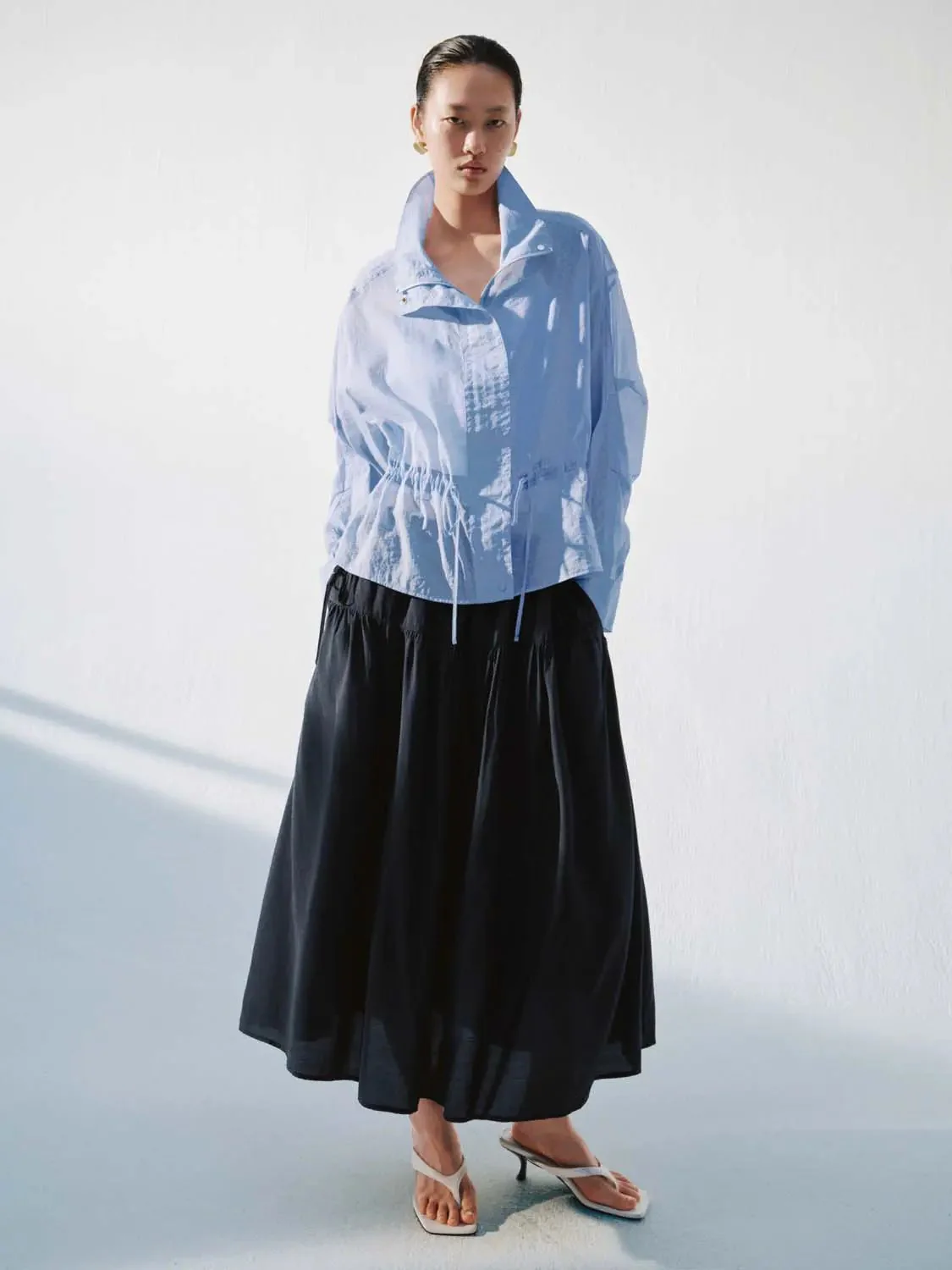 19731-turtleneck-pleat-detail-drawstring-jackets-6.webp Turtleneck Pleat Detail Drawstring Jackets