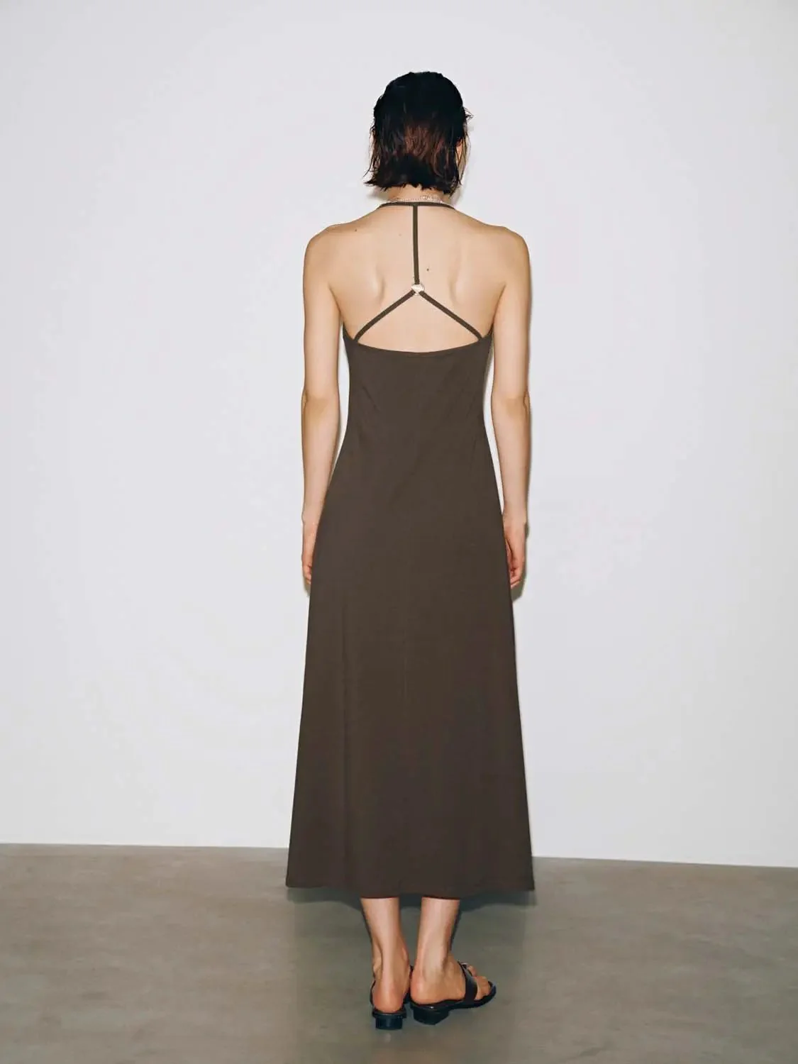 19833-lightweight-cotton-blend-strappy-maxi-dresses-5.webp Lightweight Cotton Blend Strappy Maxi Dresses