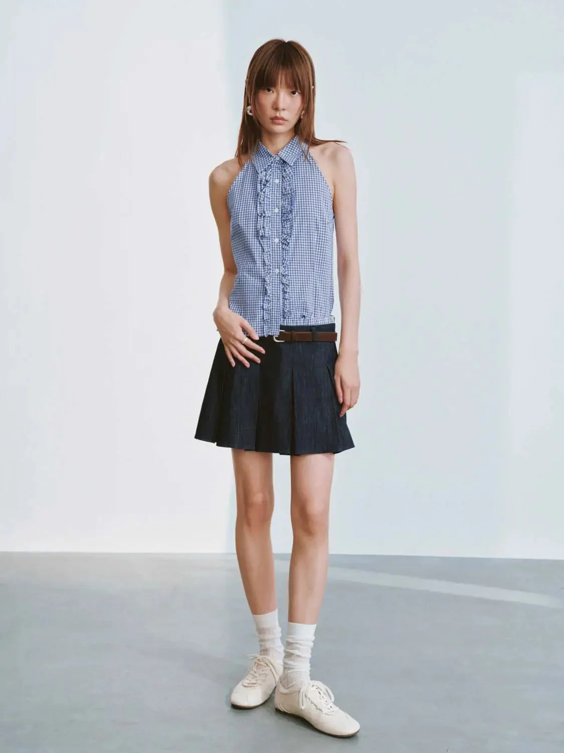 19846-ruffle-detail-contrast-striped-sleeveless-shirts-4.webp Ruffle Detail Contrast Striped Sleeveless Shirts