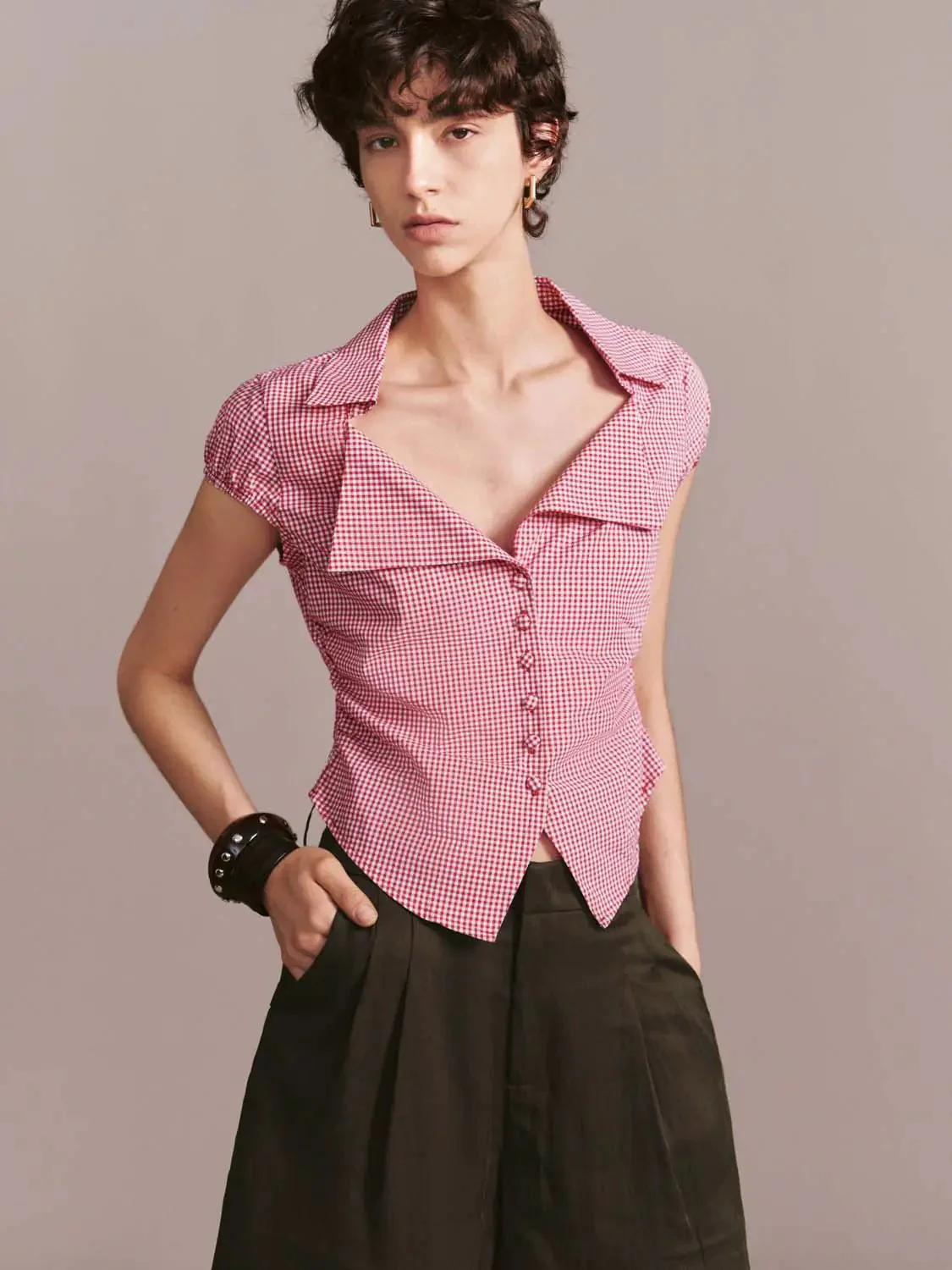 19871-cotton-gingham-collared-cap-sleeve-shirt-2.webp Cotton Gingham Collared Cap Sleeve Shirt