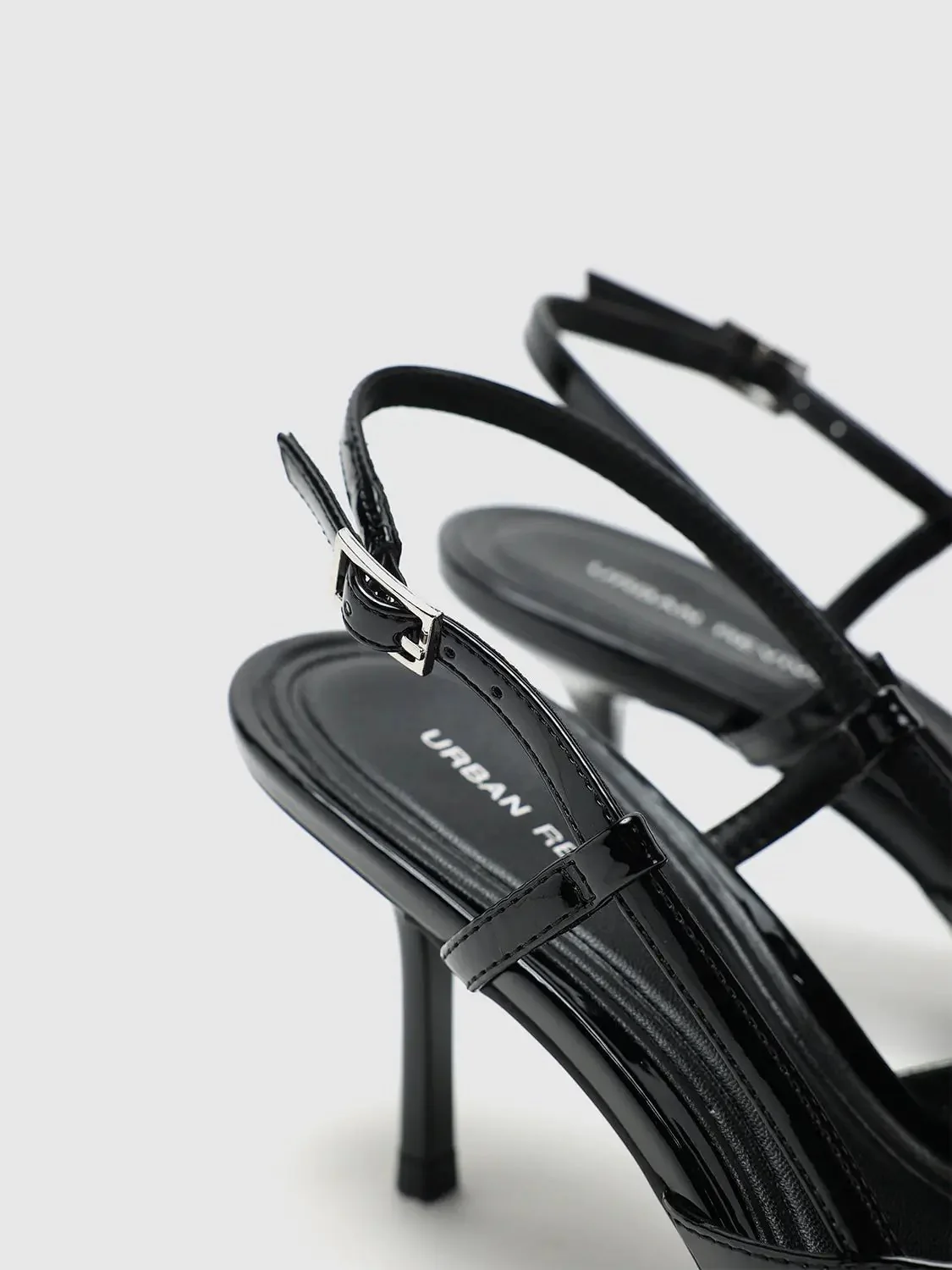 19888-point-toe-heeled-slingbacks-6.webp Point-Toe Heeled Slingbacks