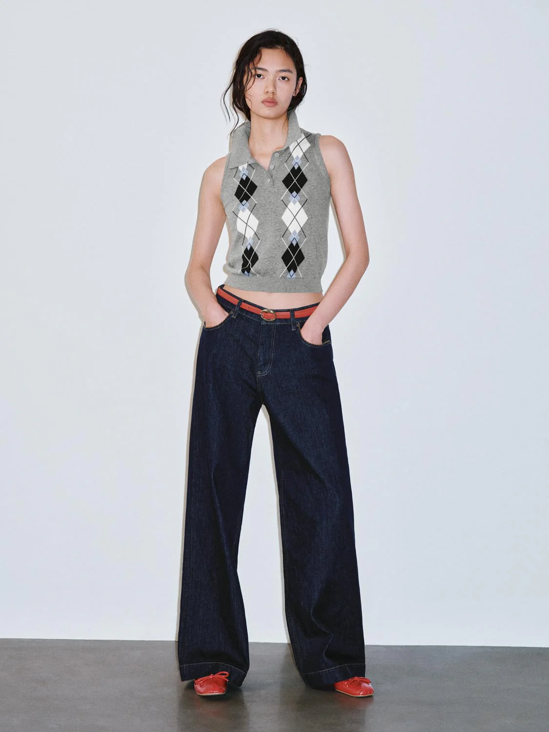 19893-polo-neck-sleeveless-check-detail-knitted-t-shirts-4.webp Polo Neck Sleeveless Check Detail Knitted T-Shirts