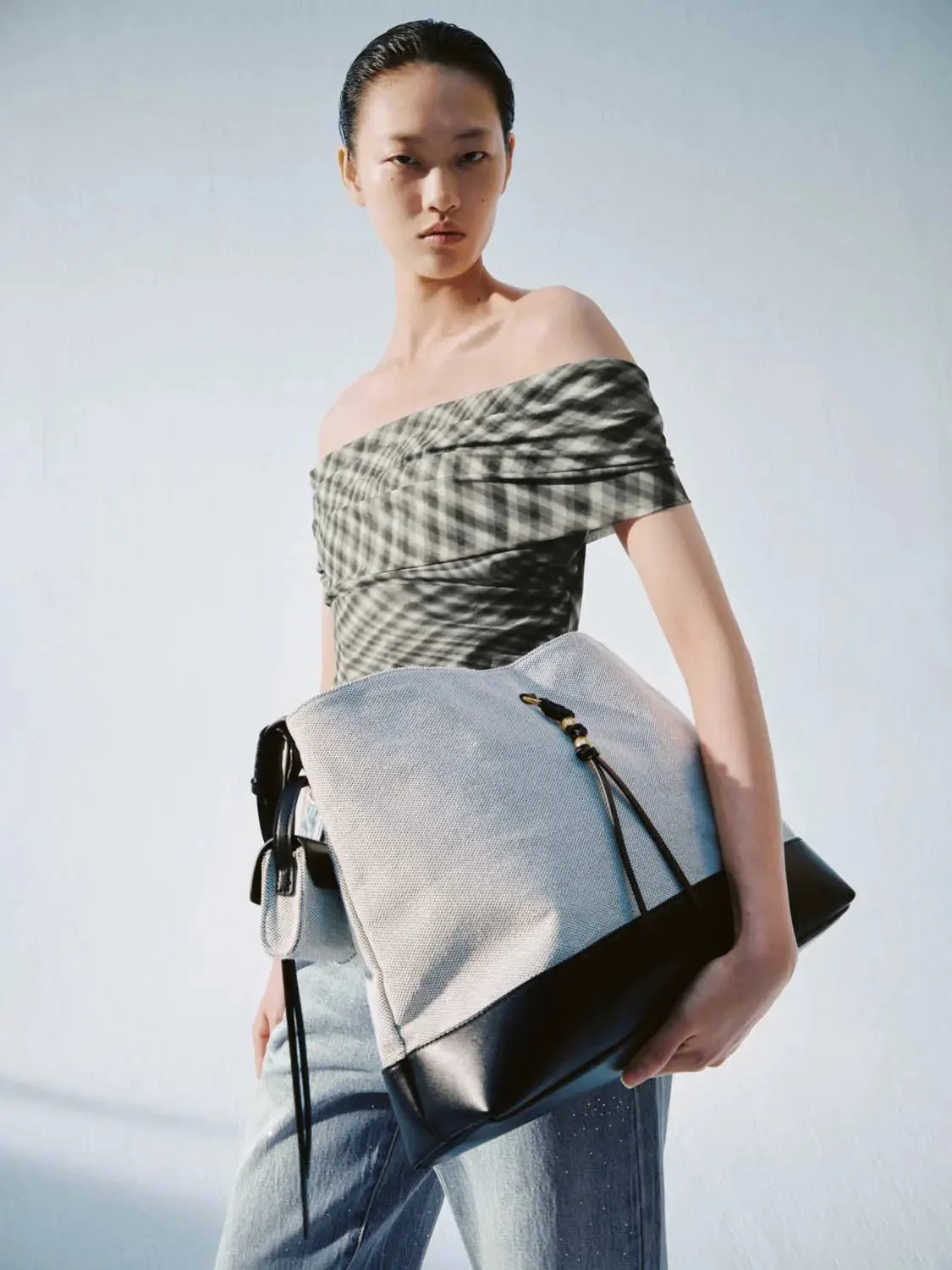 19910-checkered-off-shoulder-foldover-stretch-casual-top-3.webp Checkered Off Shoulder Foldover Stretch Casual Top