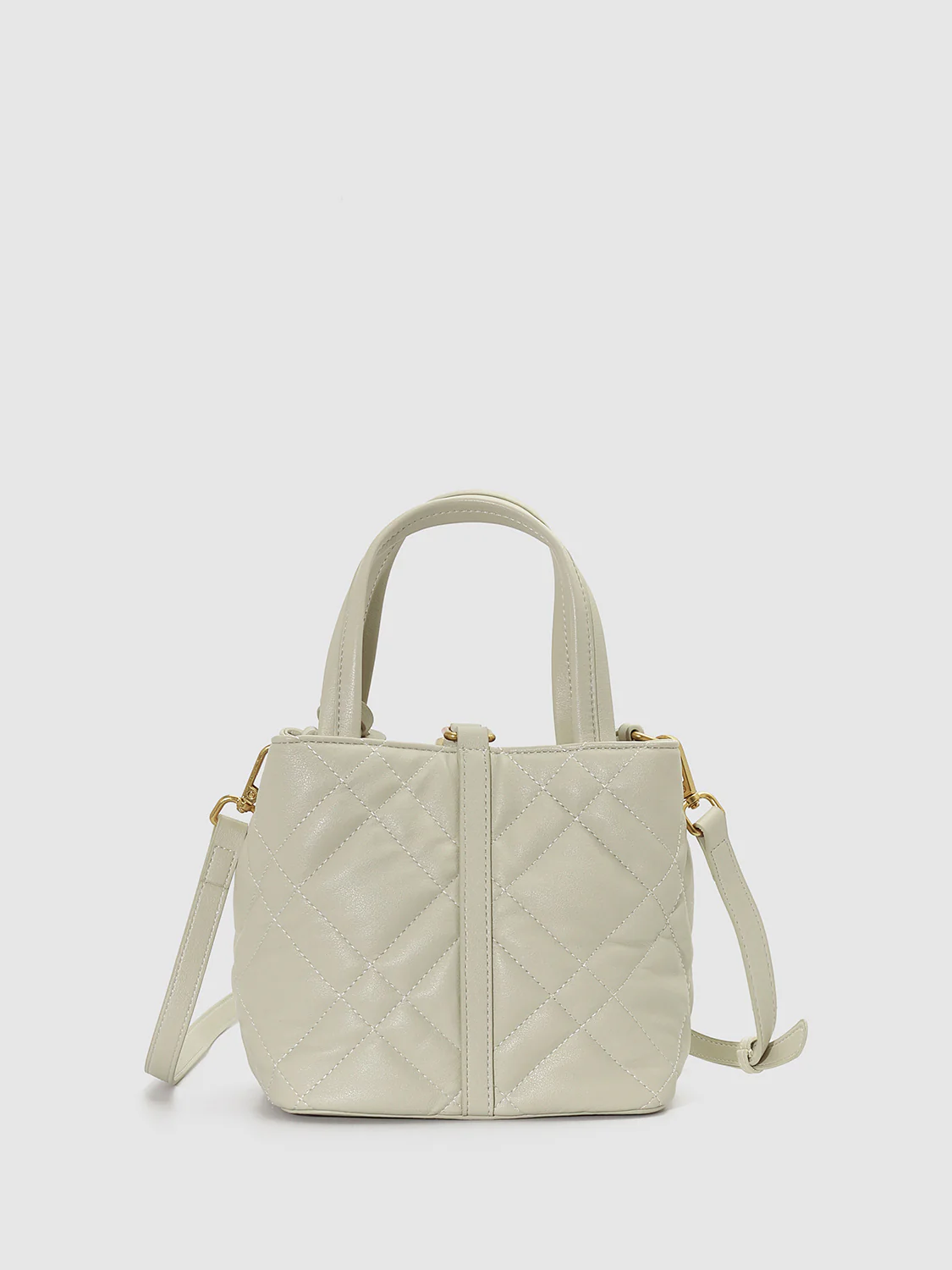 19925-diamond-handle-shoulder-bags-2.webp Diamond Handle Shoulder Bags