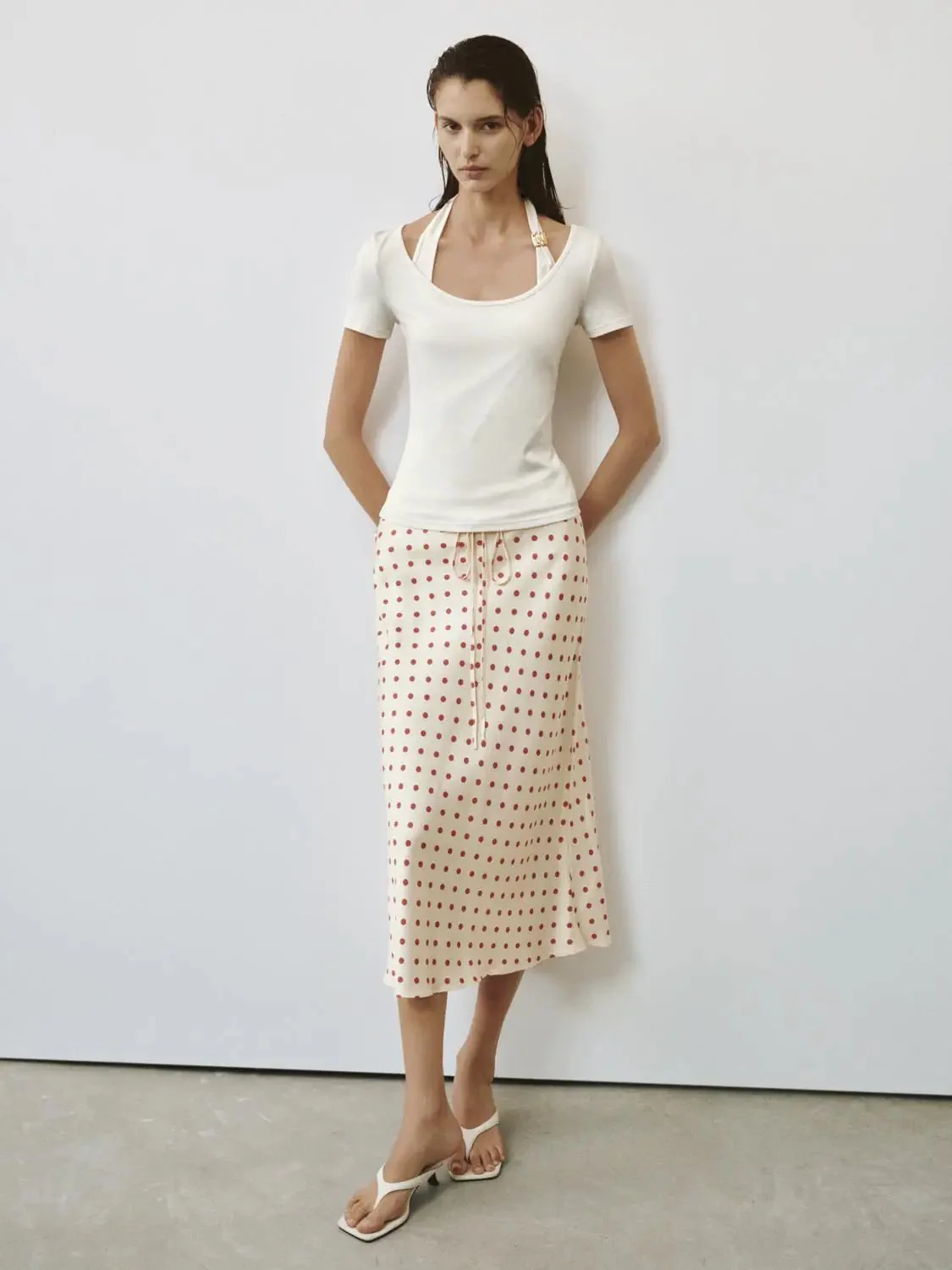 20000-polka-dotted-drawstring-fishtail-maxi-skirts-6.webp Polka Dotted Drawstring Fishtail Maxi Skirts
