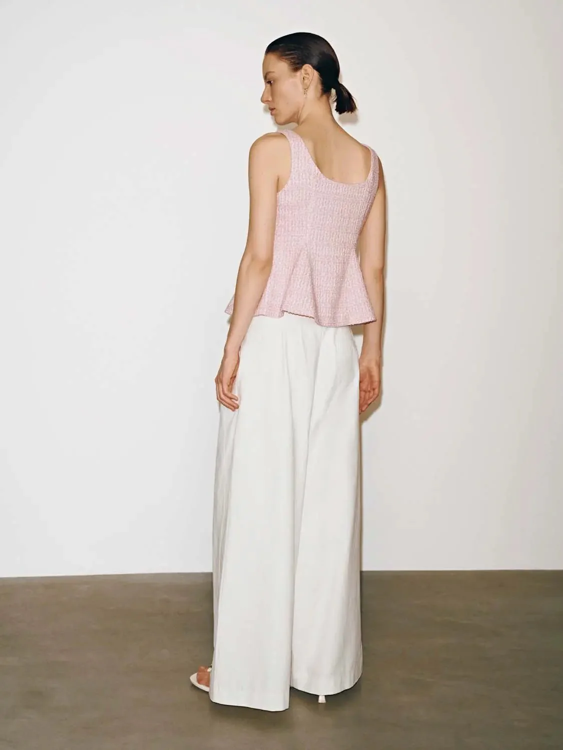 20007-button-detail-sleeveless-textured-knit-top-6.webp Button Detail Sleeveless Textured Knit Top