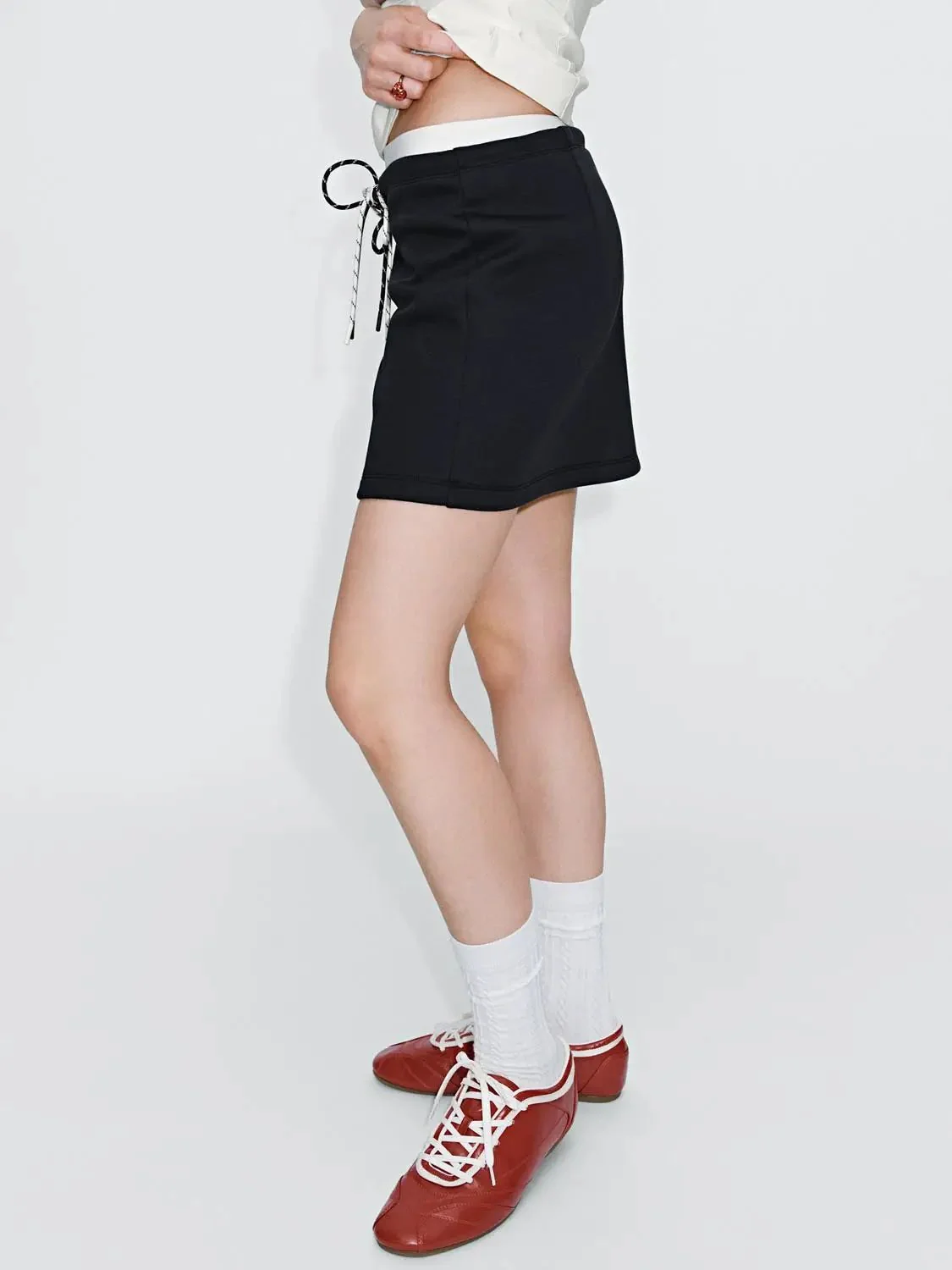 20125-drawstring-straight-mini-skirts-3.webp Drawstring Straight Mini Skirts