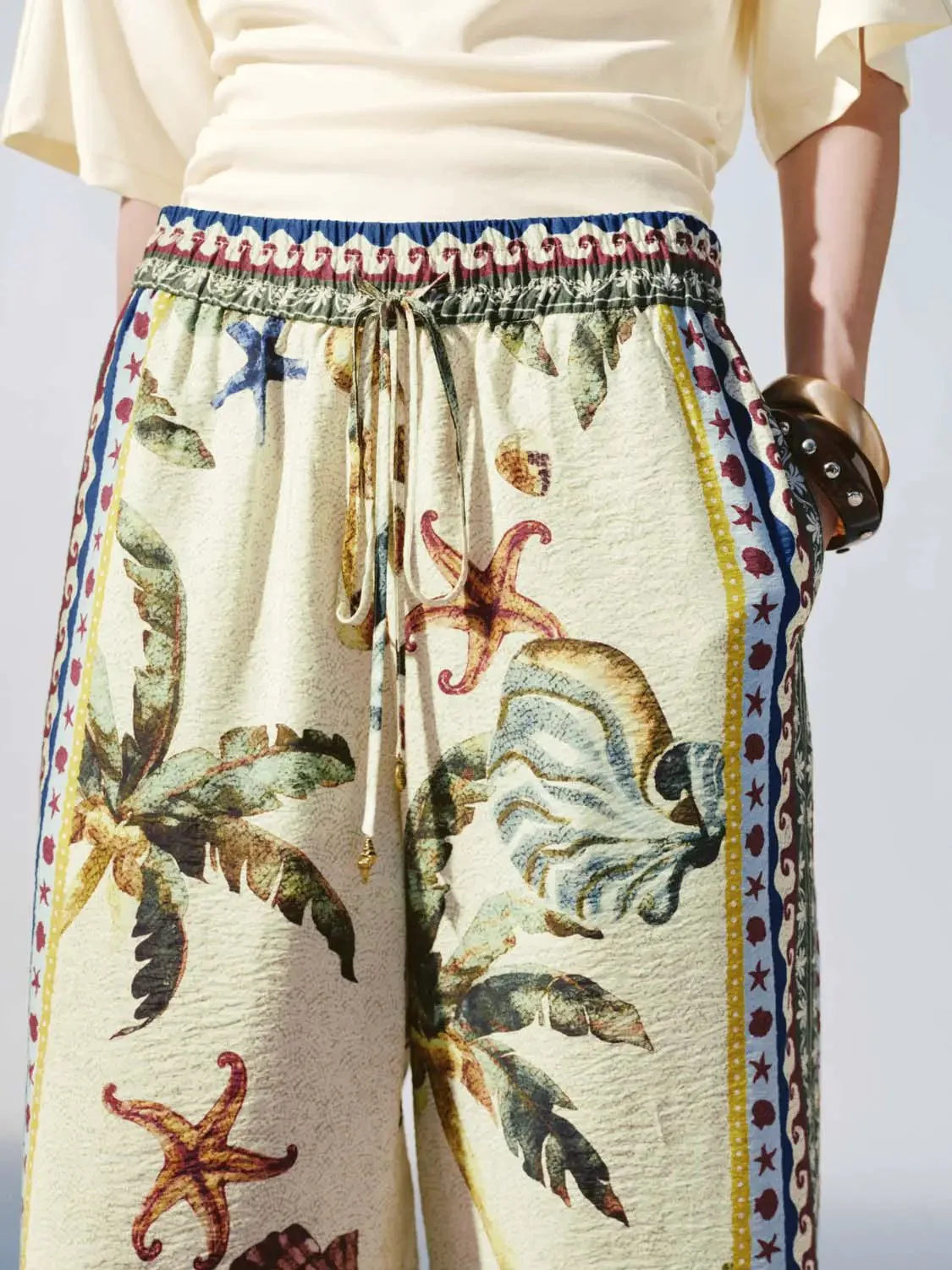 Drawstring Printed Wide Leg Pants