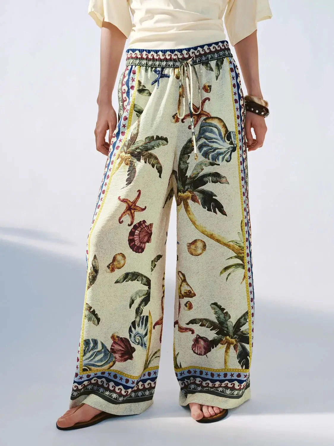 Drawstring Printed Wide Leg Pants