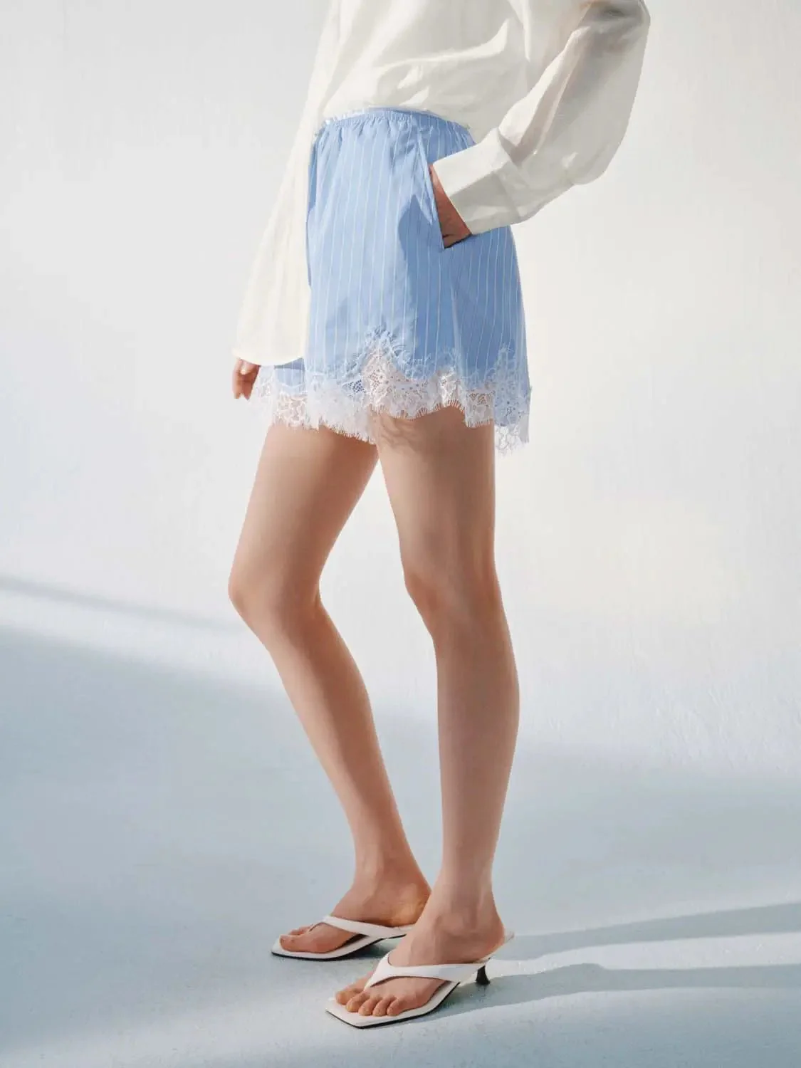 20234-lace-trim-striped-pull-on-shorts-3.webp Lace Trim Striped Pull On Shorts