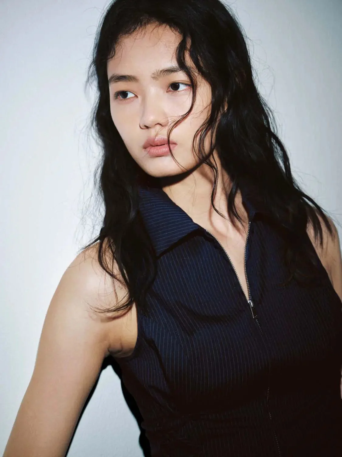 20245-lace-up-detail-sleeveless-zip-up-cropped-stretch-navy-shirt-3.webp Lace Up Detail Sleeveless Zip Up Cropped Stretch Navy Shirt