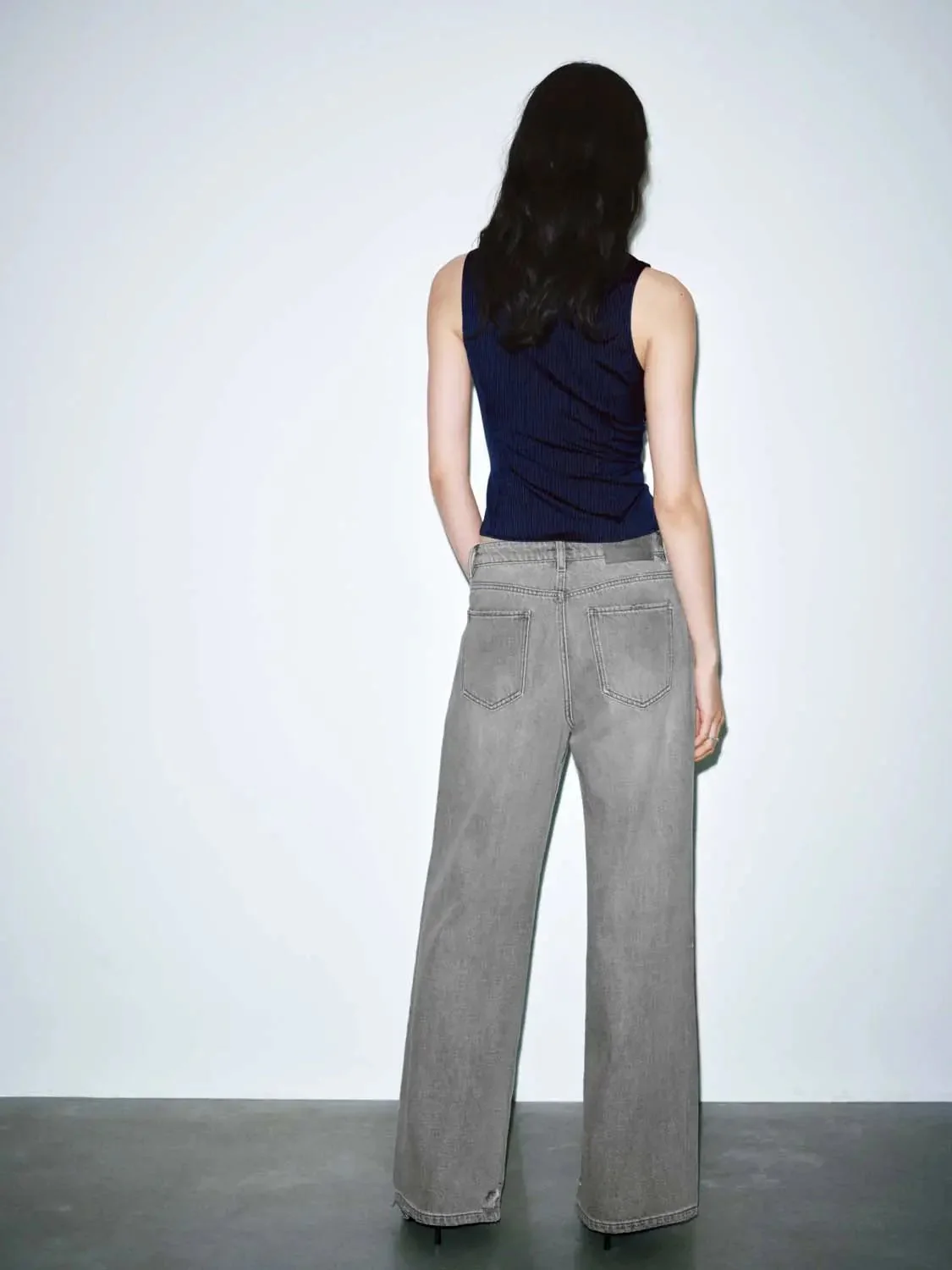 20245-lace-up-detail-sleeveless-zip-up-cropped-stretch-navy-shirt-4.webp Lace Up Detail Sleeveless Zip Up Cropped Stretch Navy Shirt