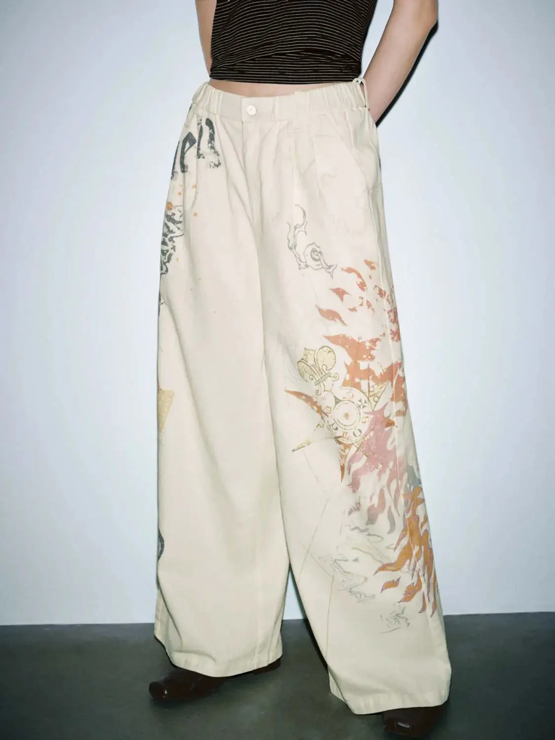 20251-printed-wide-leg-pants-3.webp Printed Wide Leg Pants