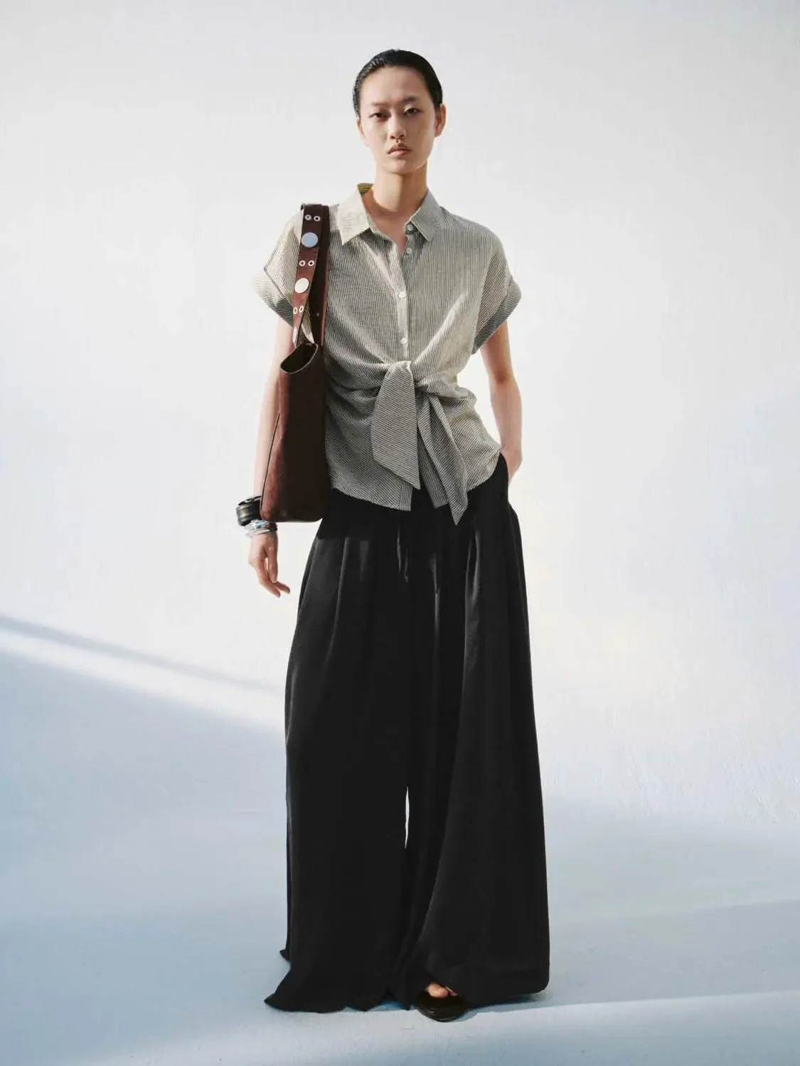 20262-string-belt-pleated-wide-leg-pants-12.webp String Belt Pleated Wide Leg Pants