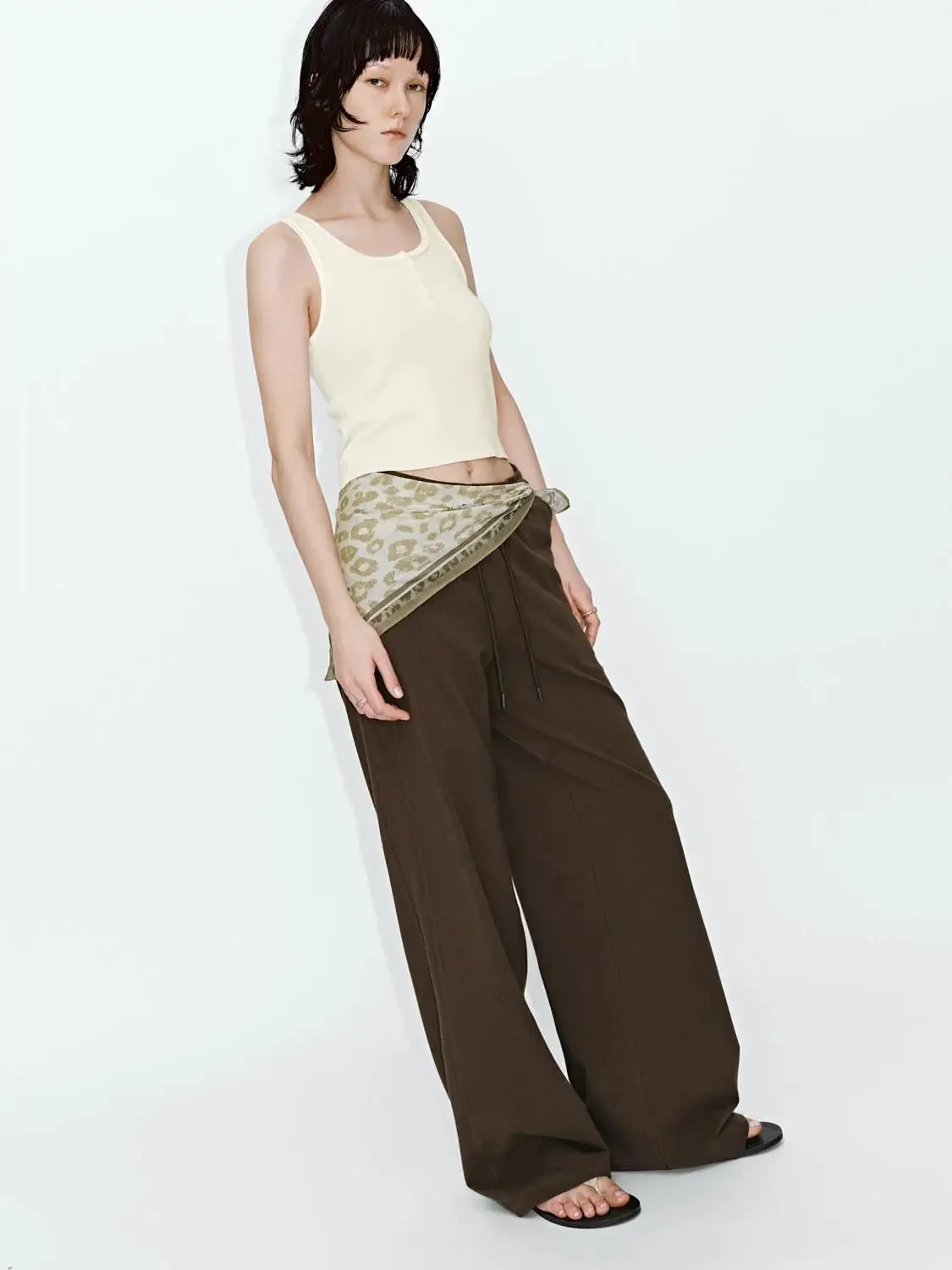 20350-cotton-blend-drawstring-straight-leg-pants-22.webp Cotton Blend Drawstring Straight Leg Pants