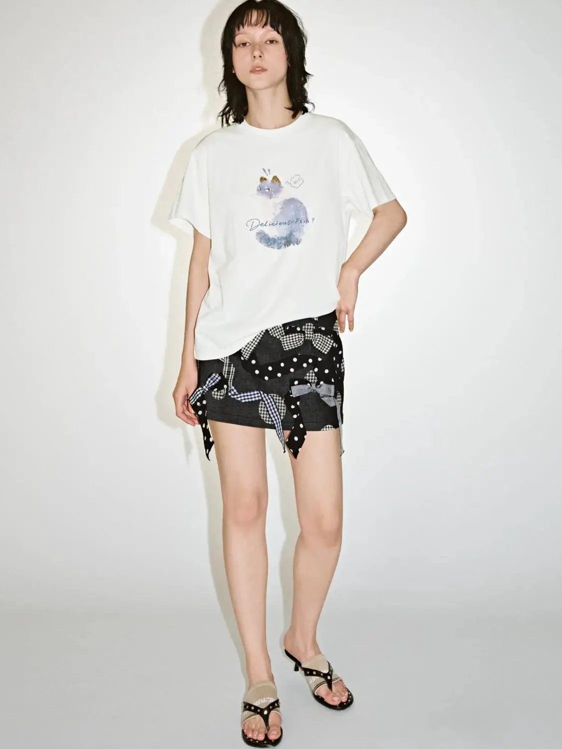 20474-bow-embellished-a-line-mini-skirts-5.webp Bow Embellished A-Line Mini Skirts
