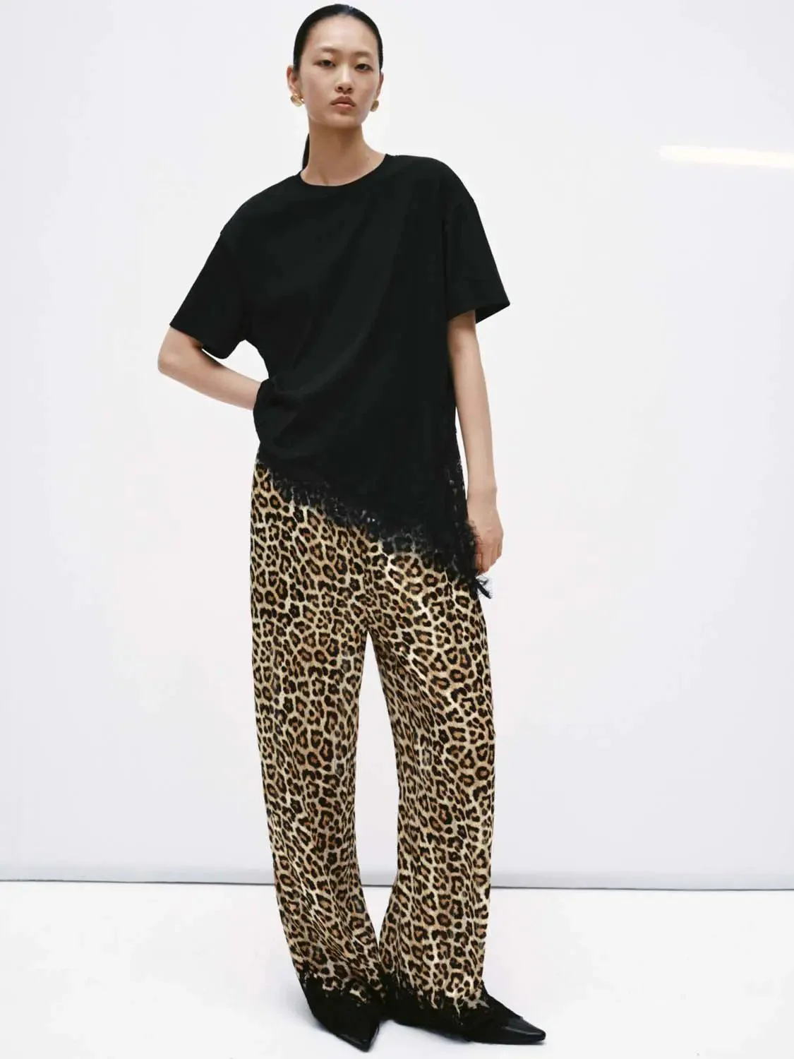 20503-lace-trim-leopard-print-wide-leg-pants-5.webp Lace Trim Leopard Print Wide Leg Pants