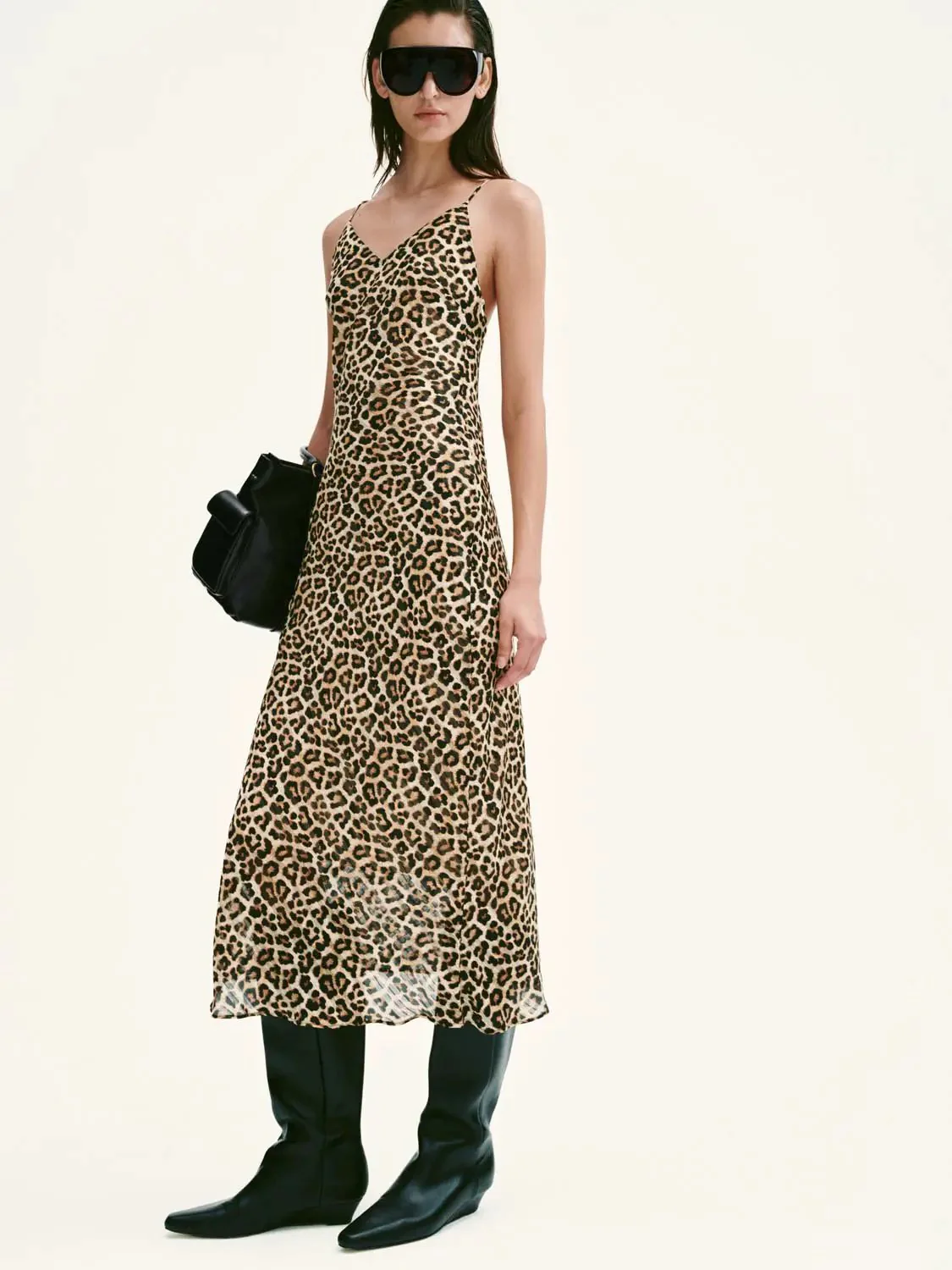 20517-leopard-print-strappy-maxi-silk-like-dress-4.webp Leopard Print Strappy Maxi Silk-Like Dress