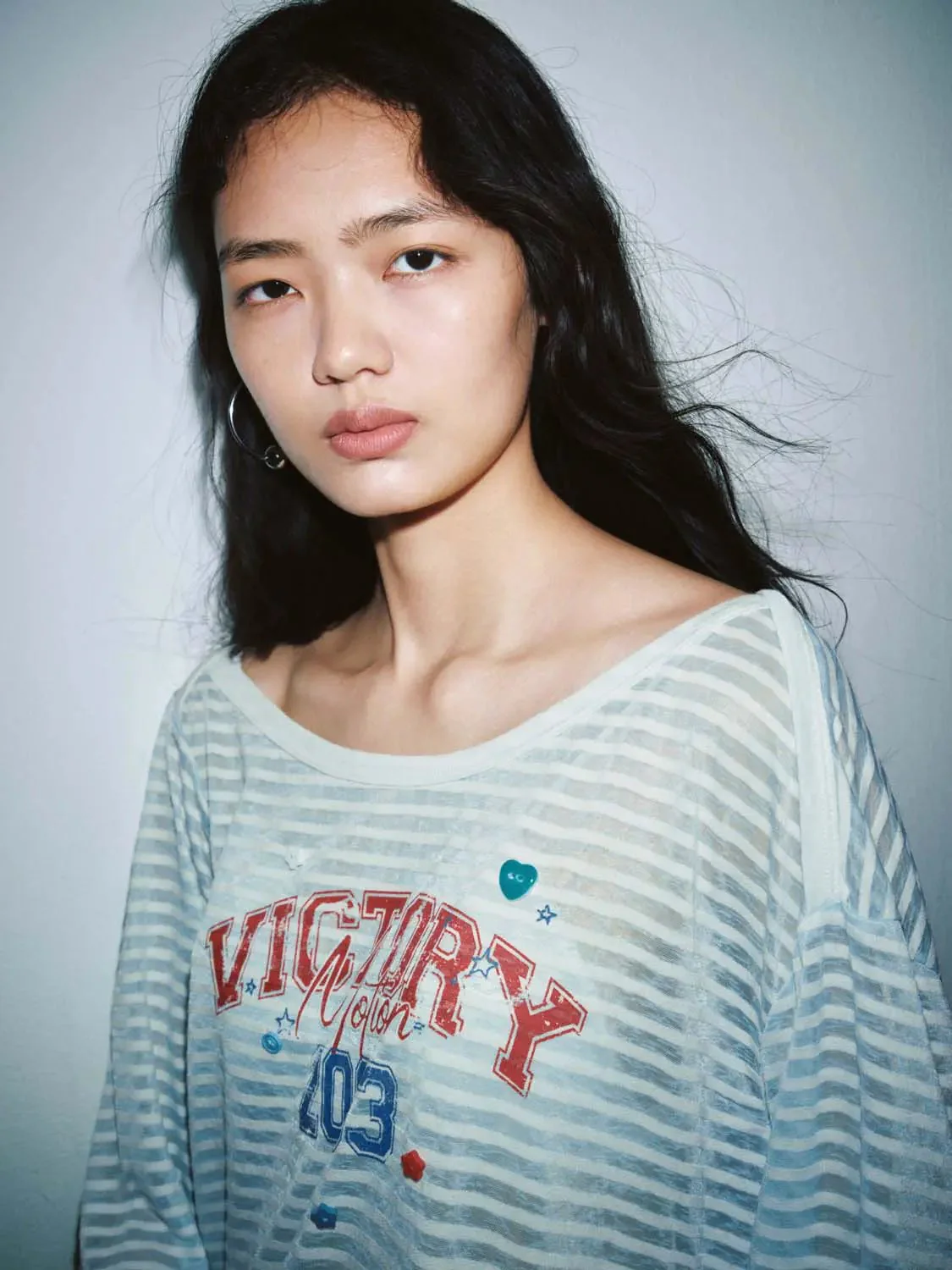 20568-printed-striped-long-sleeve-t-shirt-3.webp Printed Striped Long Sleeve T Shirt
