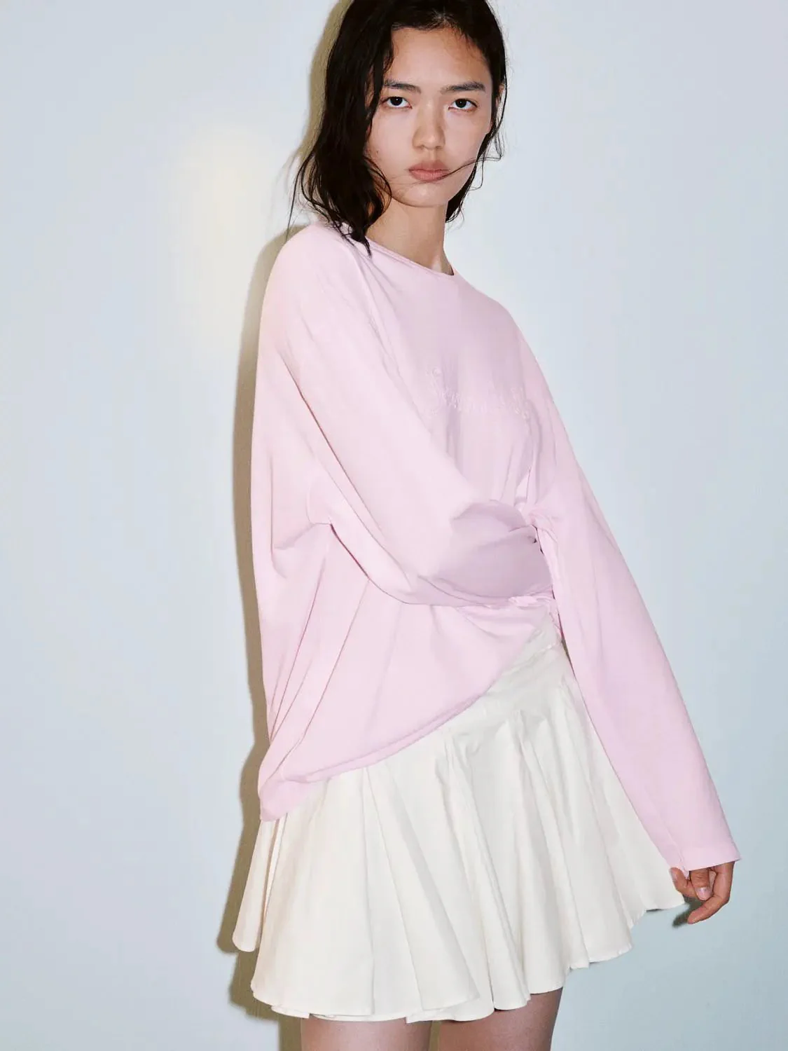 20574-embroidered-crew-neck-long-sleeve-tshirt-2.webp Embroidered Crew Neck Long Sleeve Tshirt