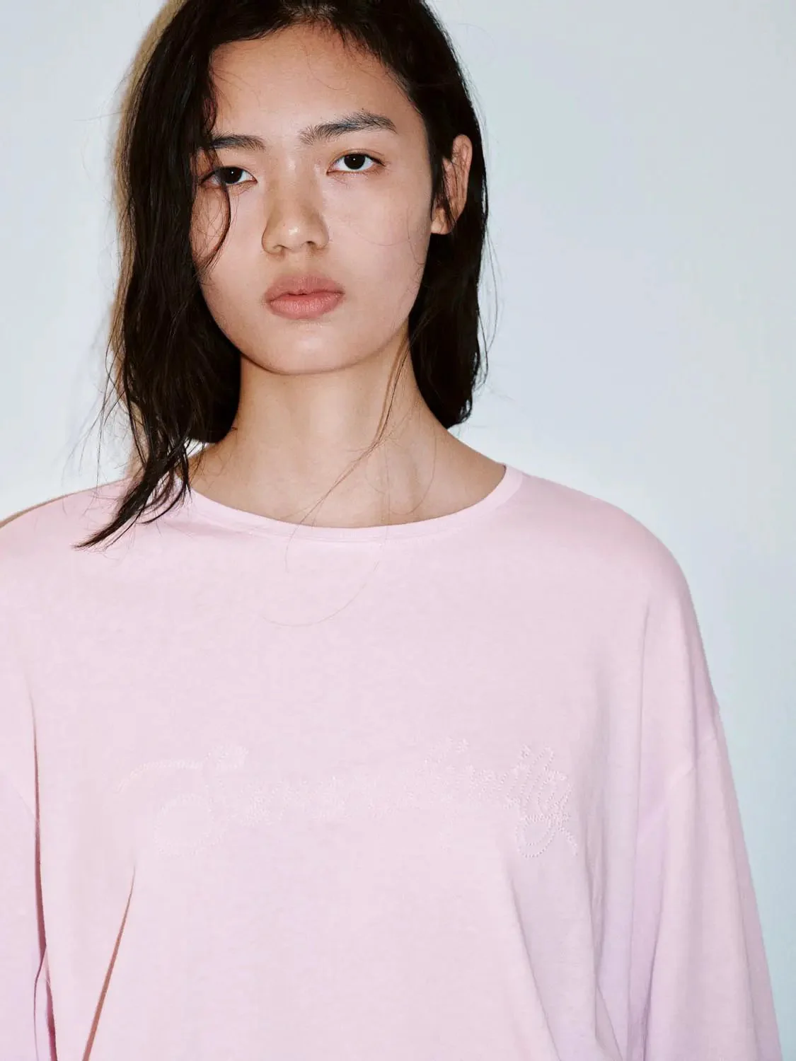 20574-embroidered-crew-neck-long-sleeve-tshirt-3.webp Embroidered Crew Neck Long Sleeve Tshirt