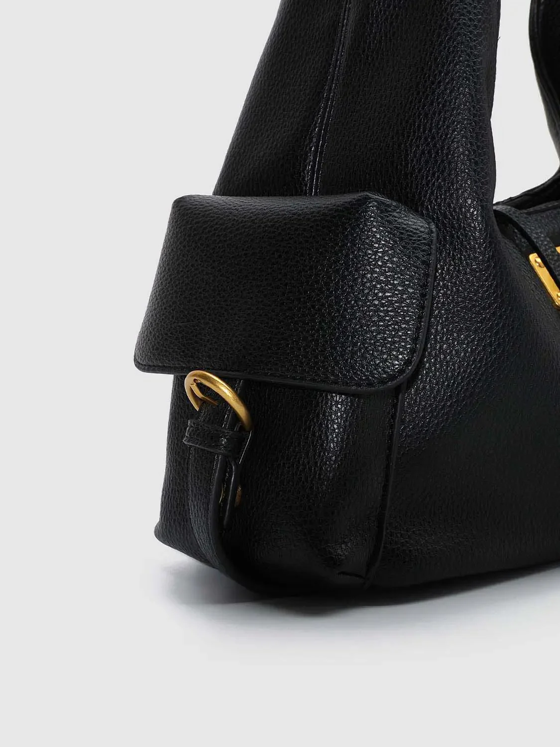 20612-faux-leather-multi-pocket-shoulder-bags-5.webp Faux Leather Multi-Pocket Shoulder Bags