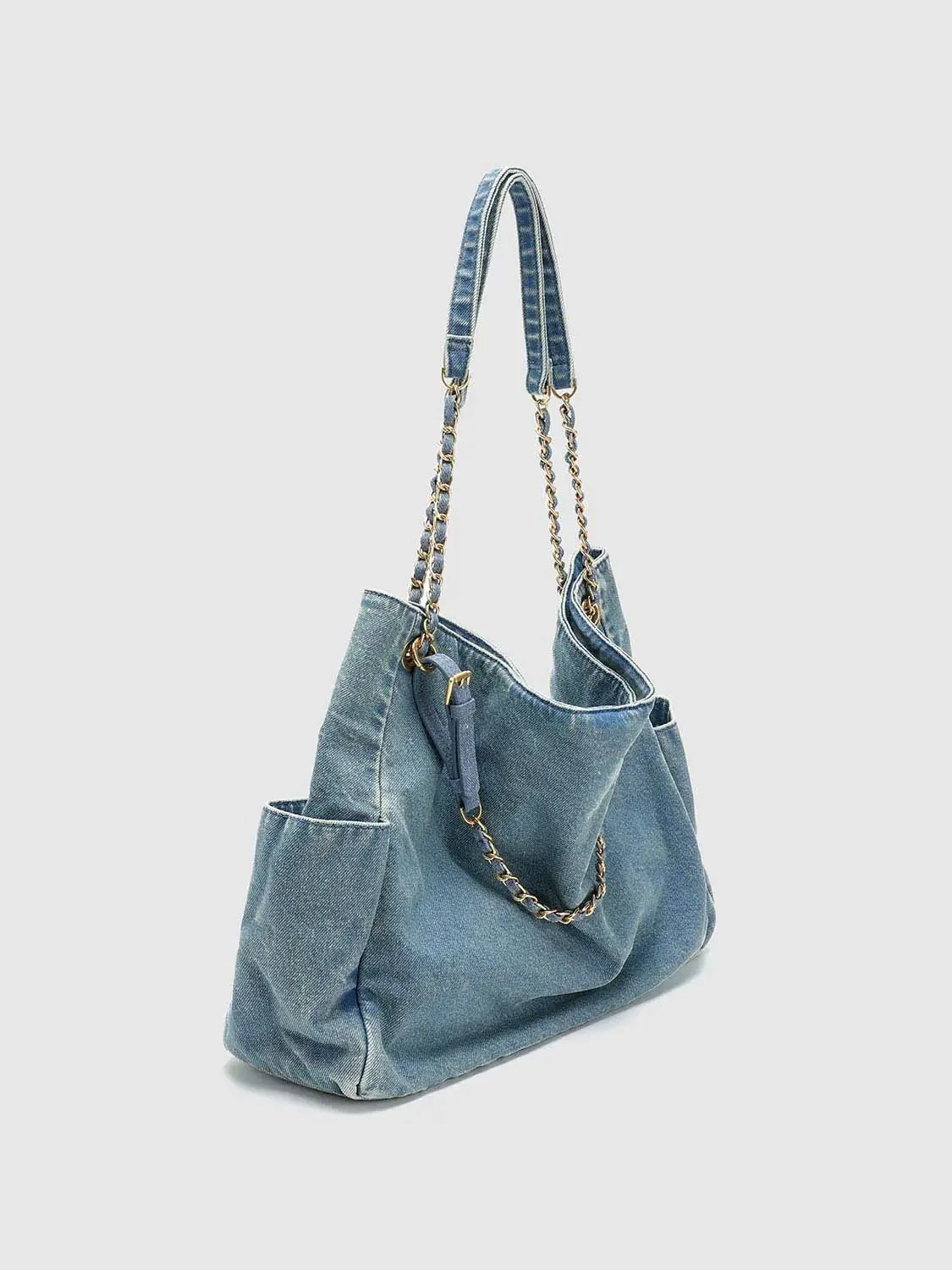 20613-oversize-chain-detail-denim-shoulder-bags-3.webp Oversize Chain Detail Denim Shoulder Bags